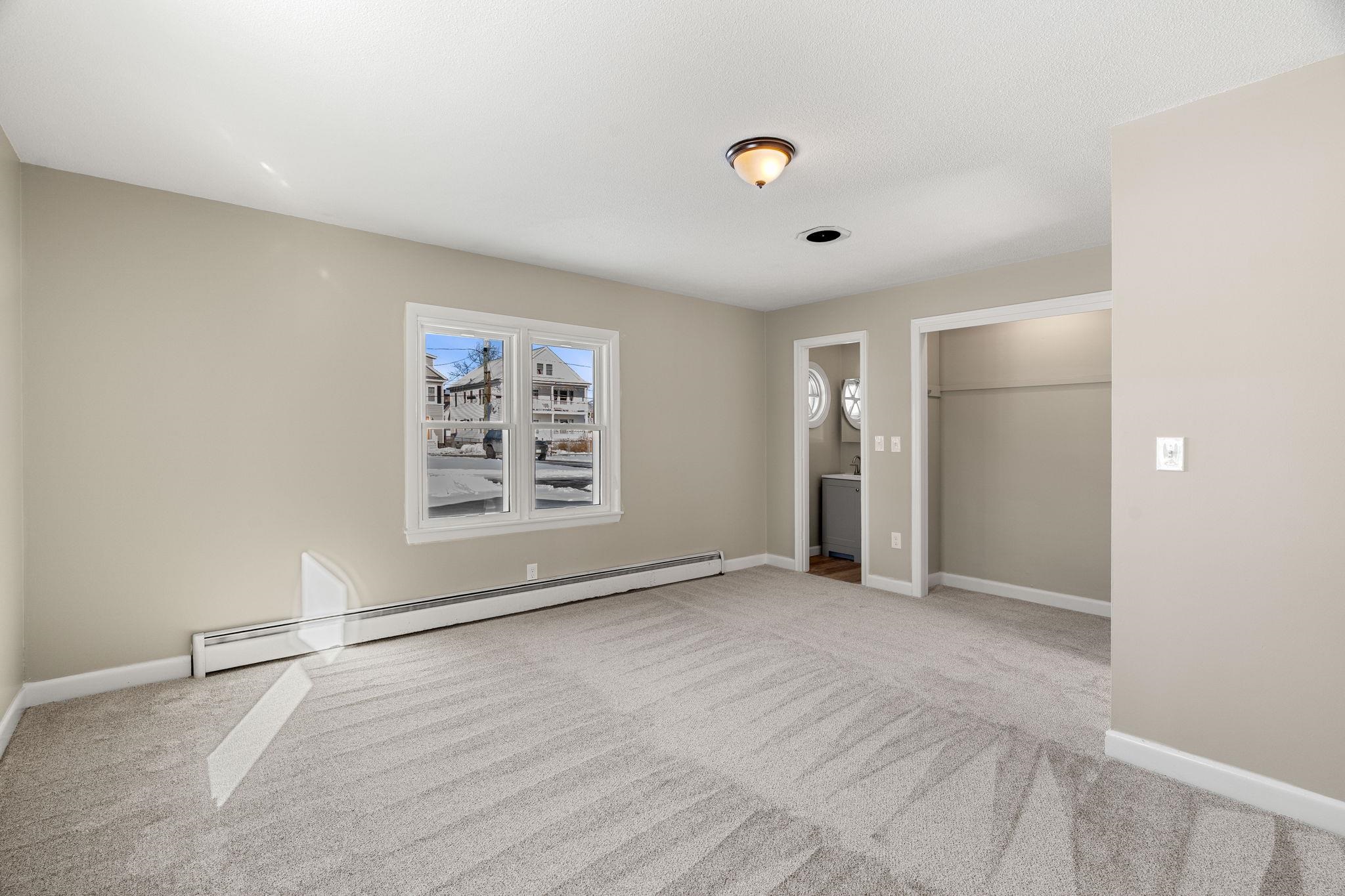 49 Lovell St, Nashua, NH 03060