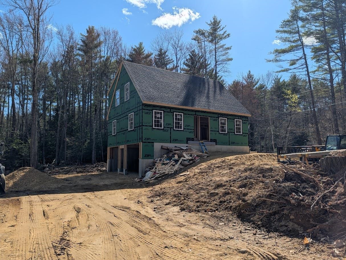 145 Holmes Rd, Barnstead, NH 03225