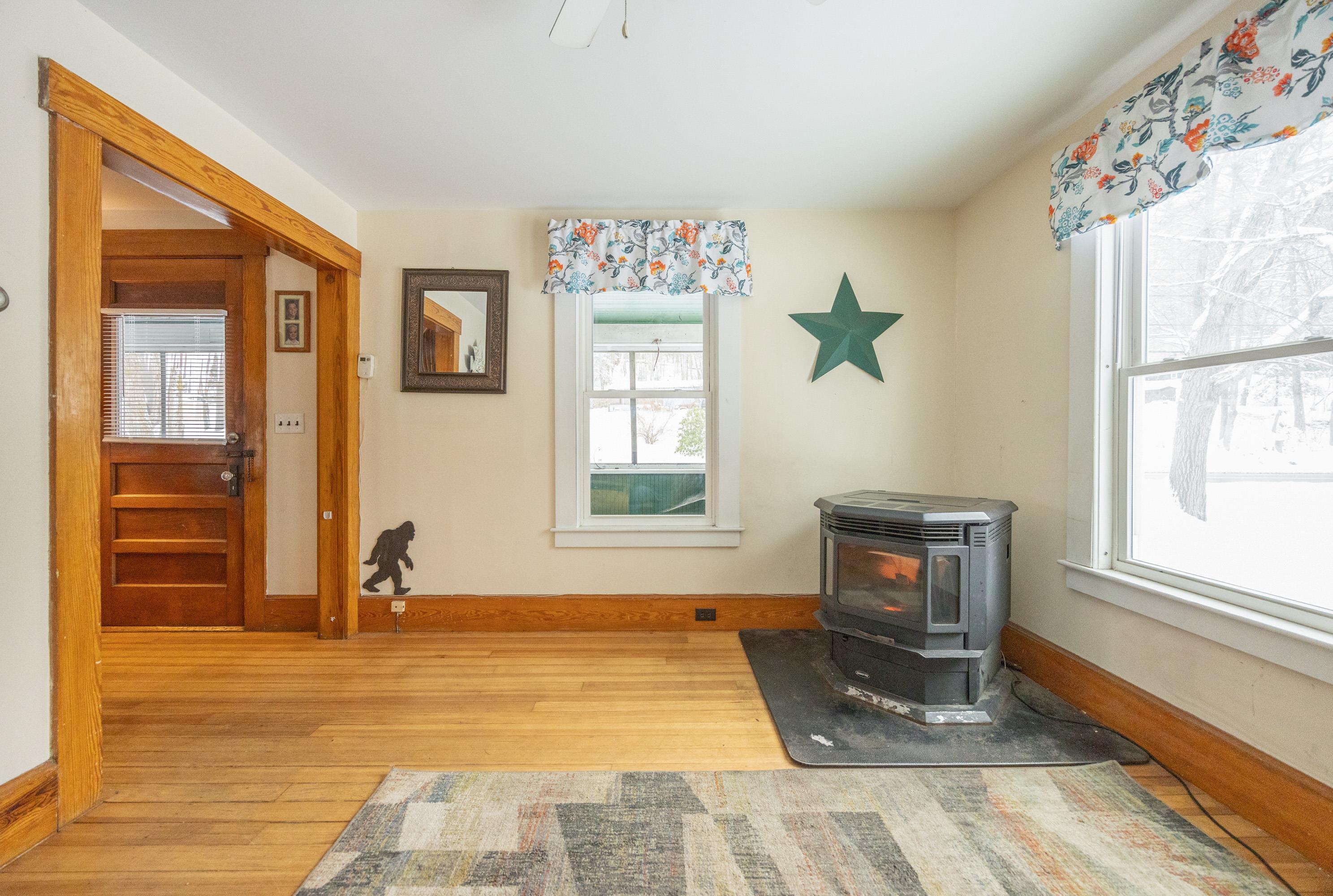 455 Daniel Webster Hw, Meredith, NH 03253