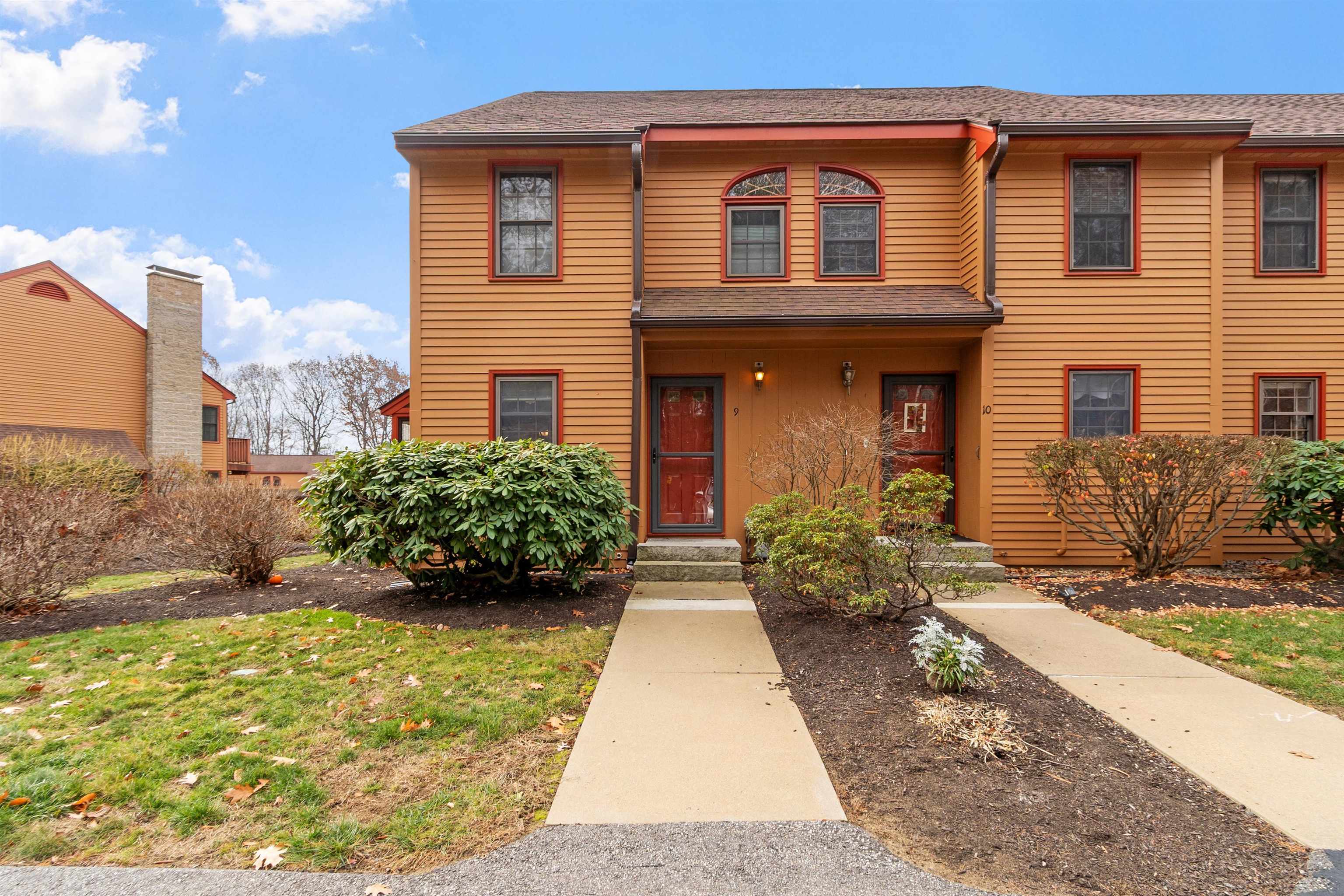 240 Franklin Street — photo 1