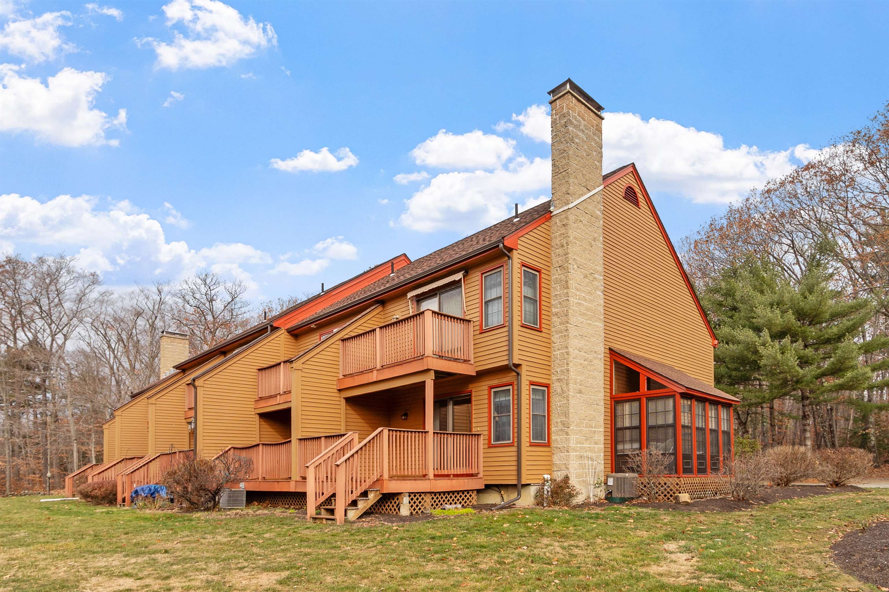 240 Franklin St, Laconia, NH 03246