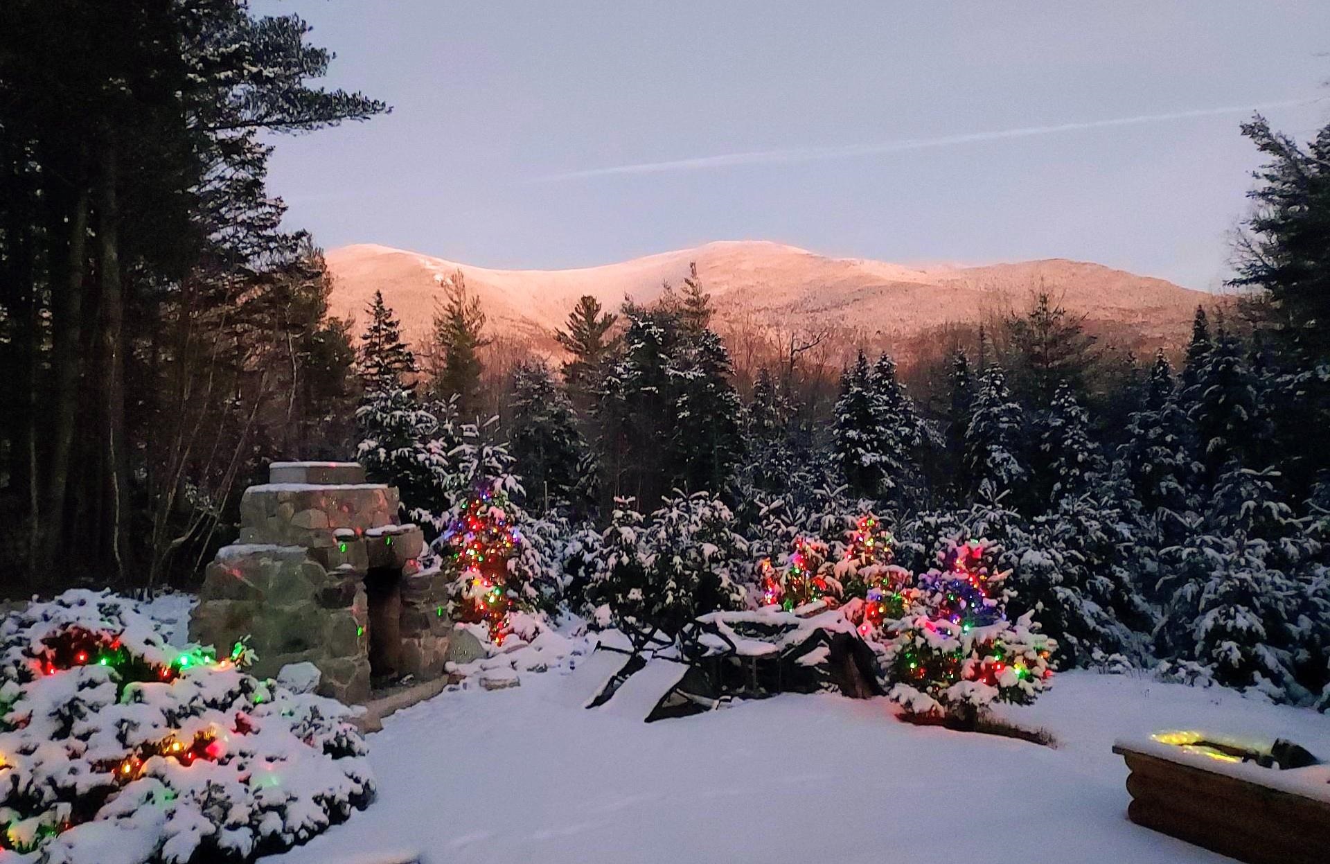 1591 Easton Valley Rd, Easton, NH 03580