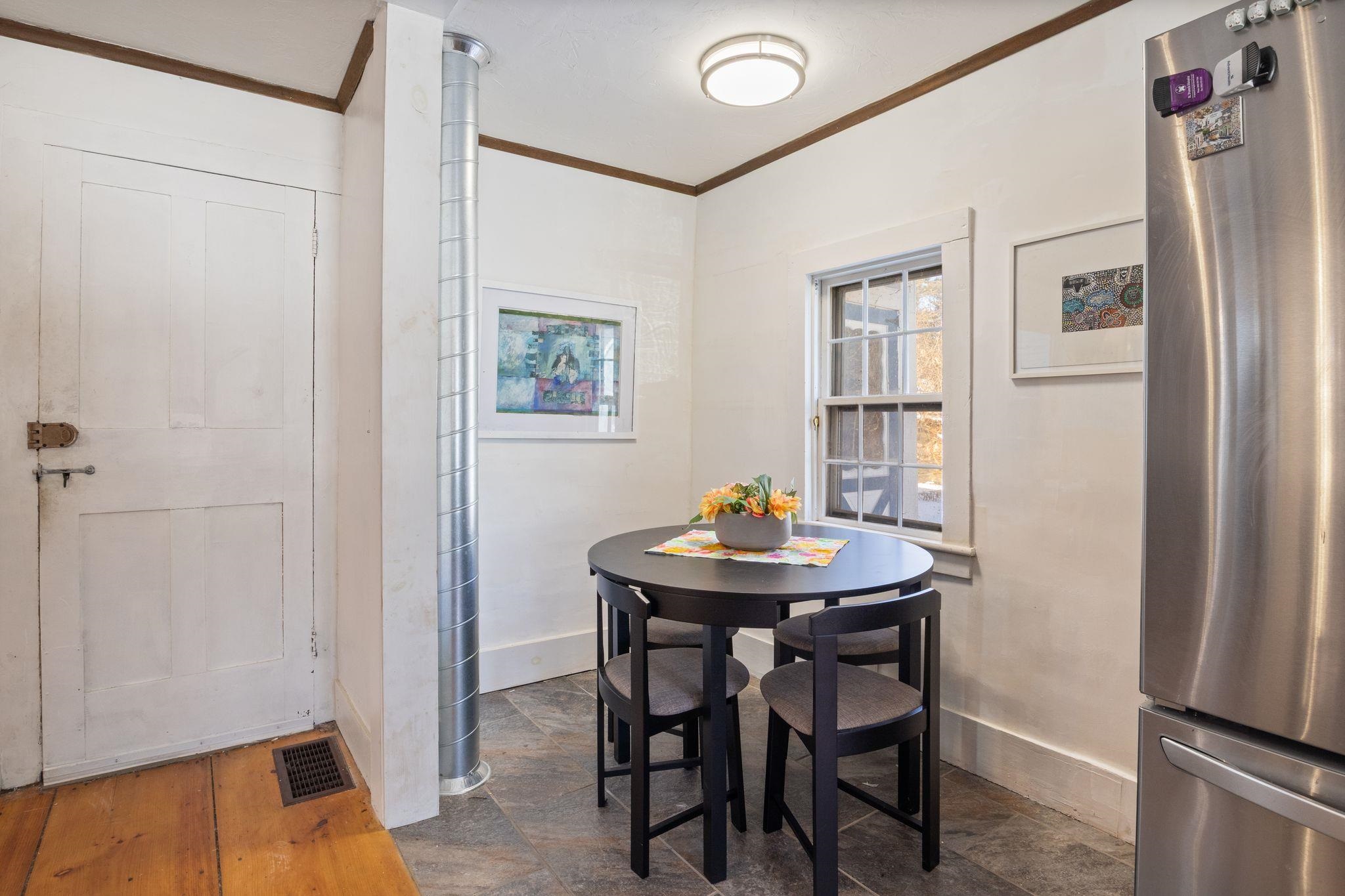 109 Scribner Rd, Fremont, NH 03044