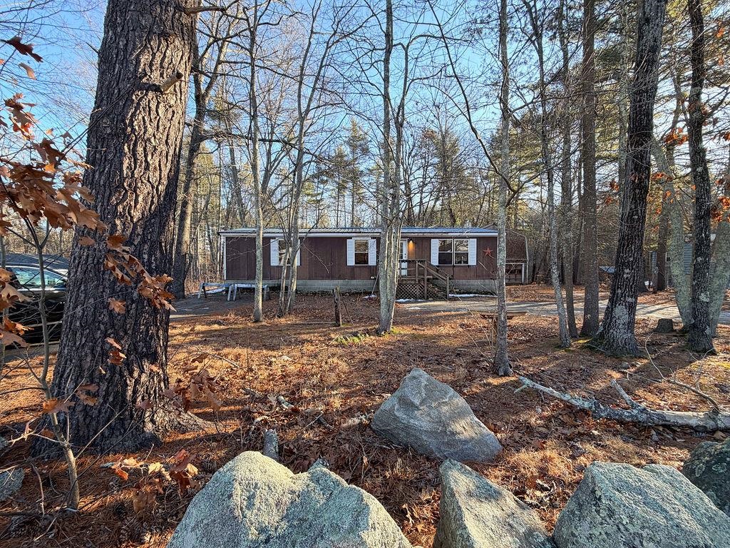 7 Langs Ln, Newmarket, NH 03857