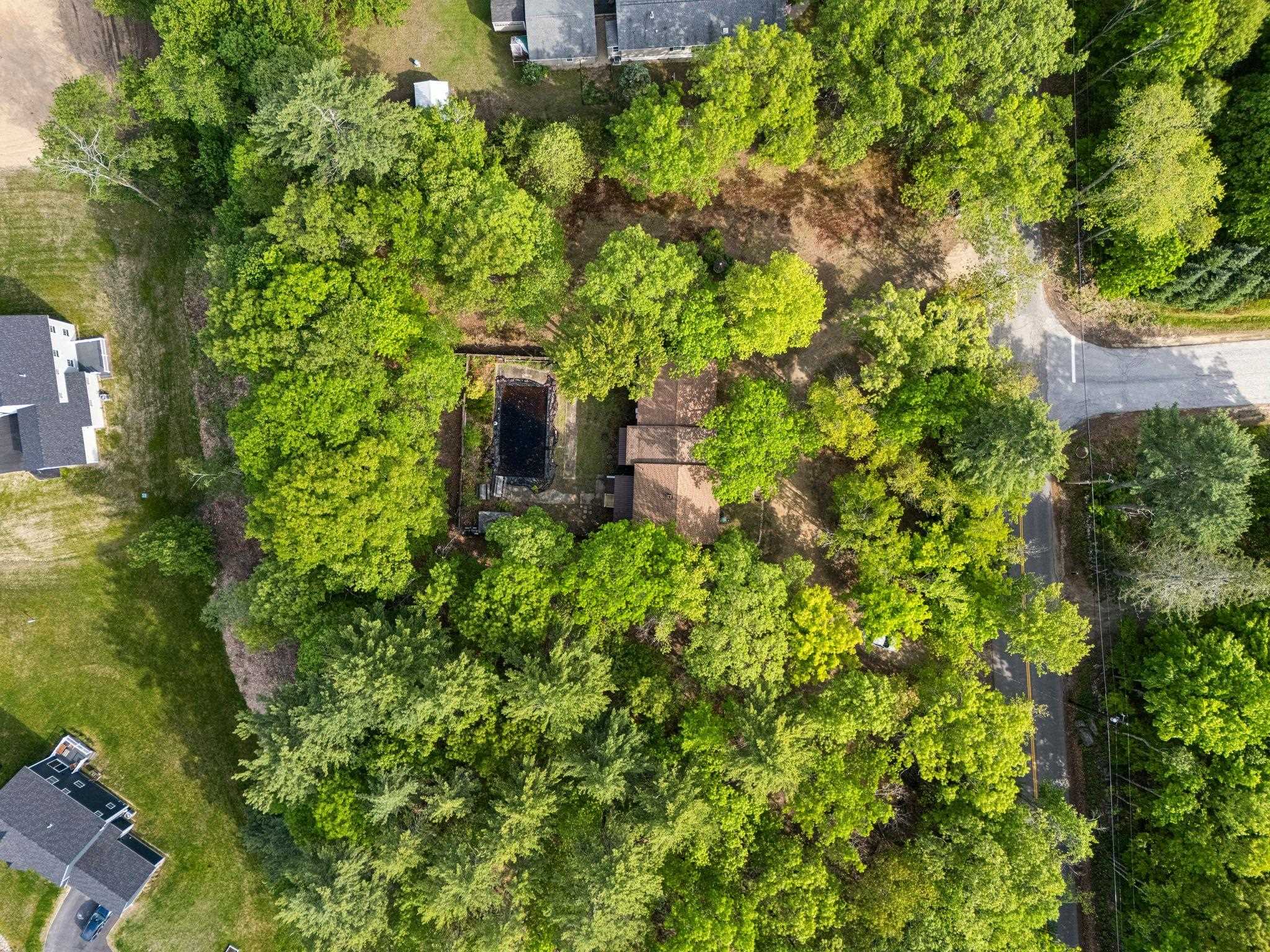 209 Mallego Rd, Barrington, NH 03825