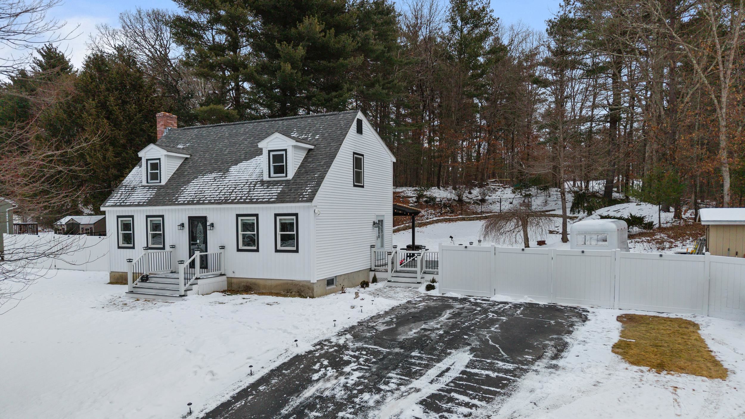MLS 5073317: 19 Pioneer Drive, Nashua NH