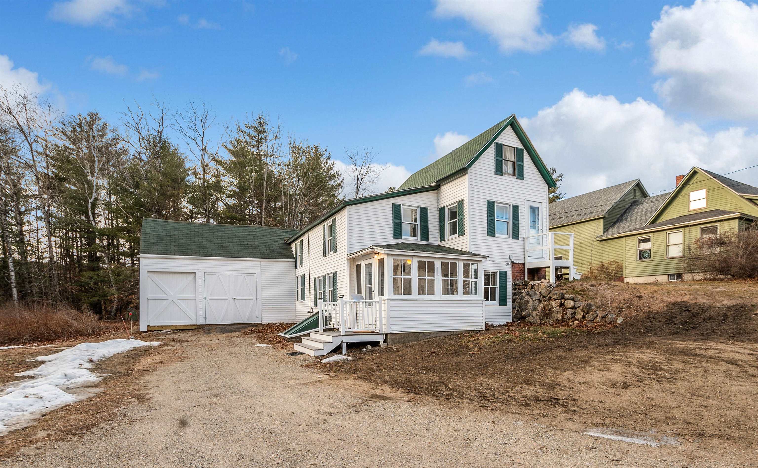 52 Pine Street — photo 2