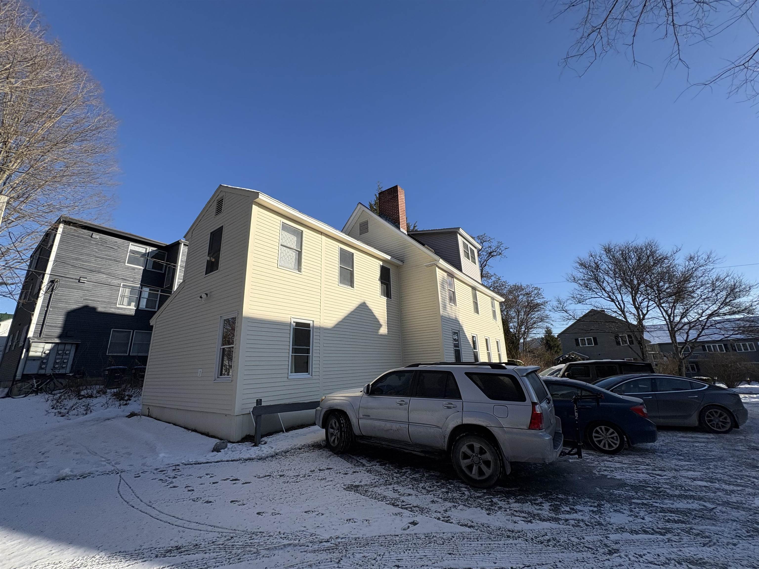 23 School St, Hanover, NH 03755