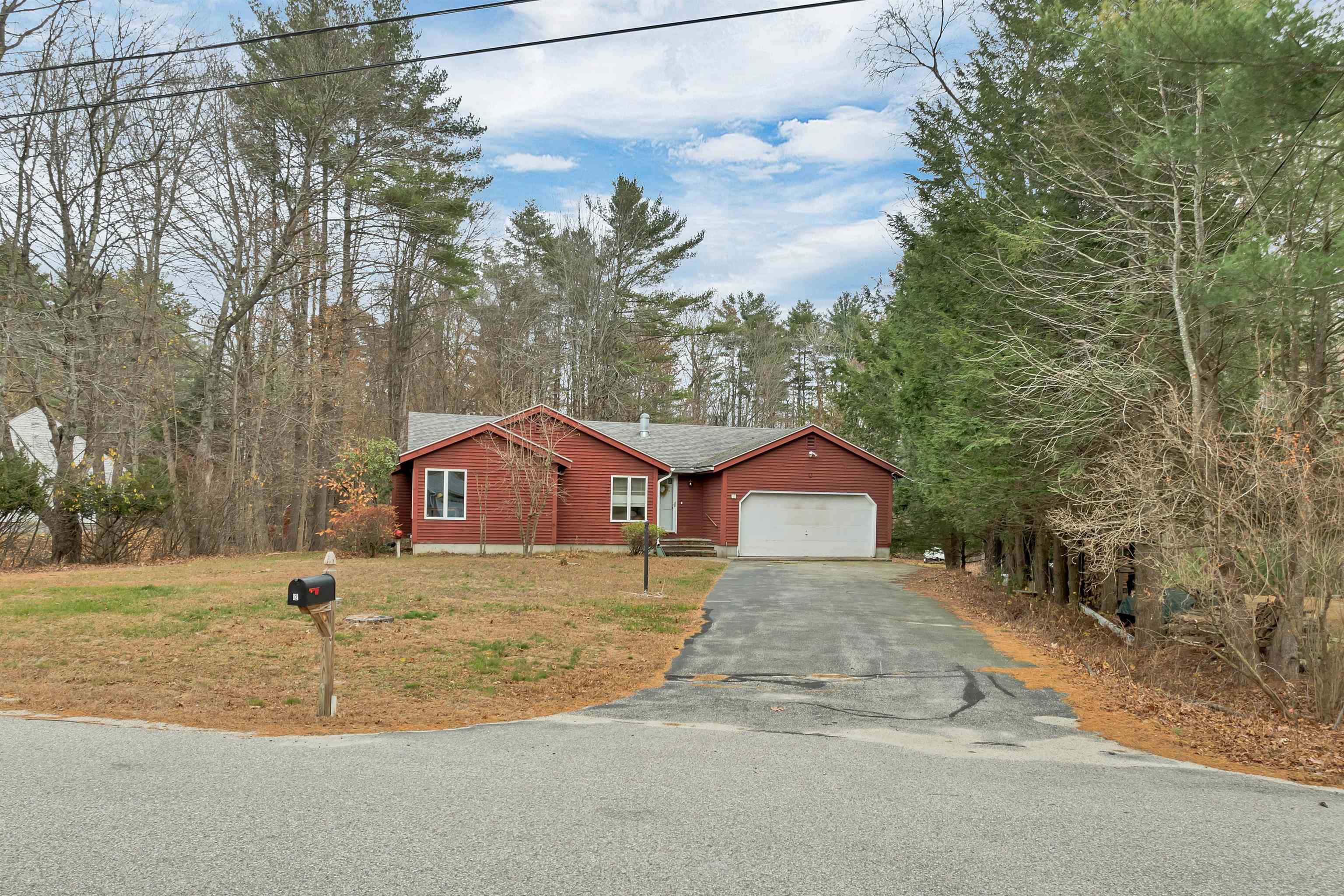 12 Highland Ter, Wolfeboro, NH 03894
