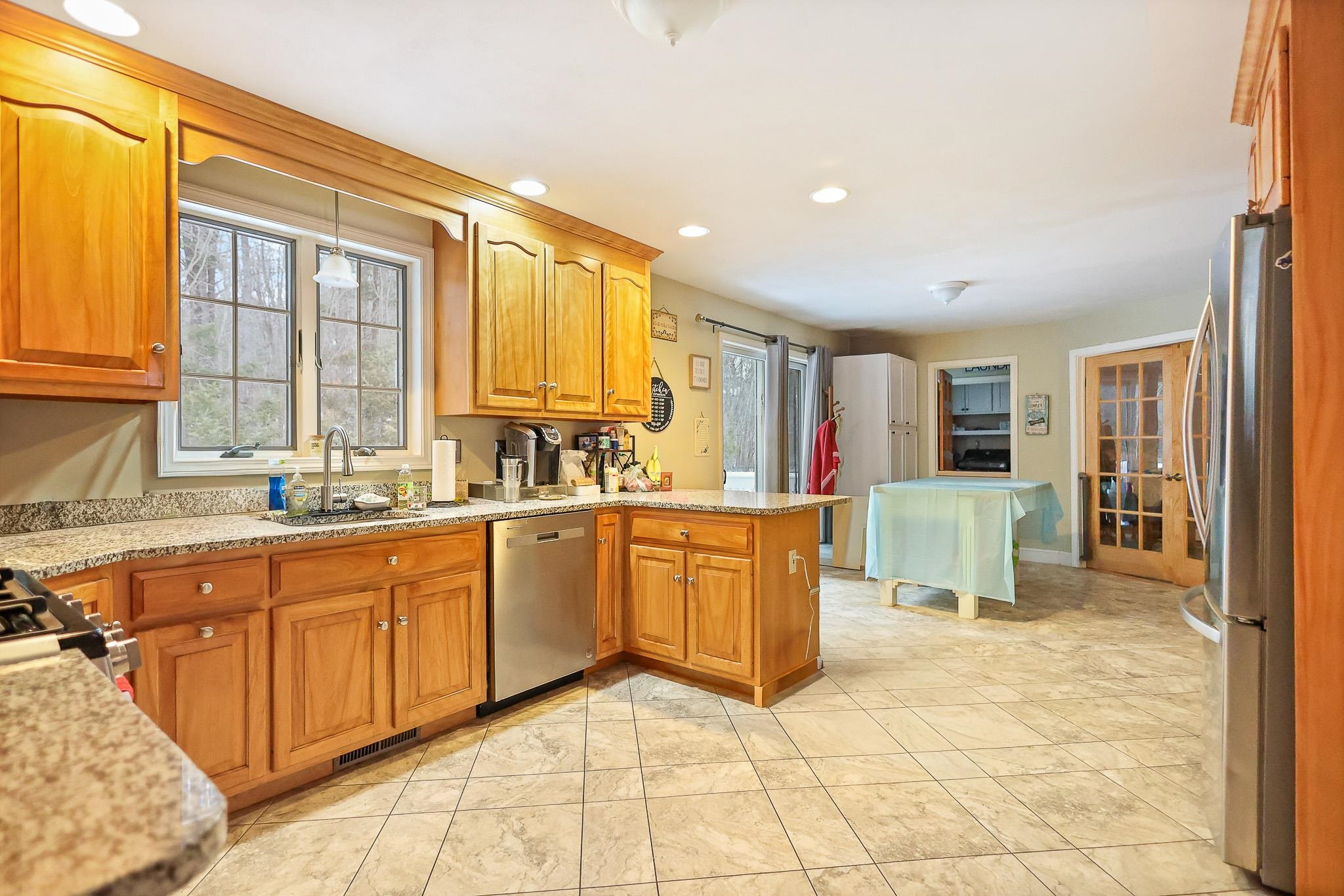 9 Village Dr, Atkinson, NH 03811