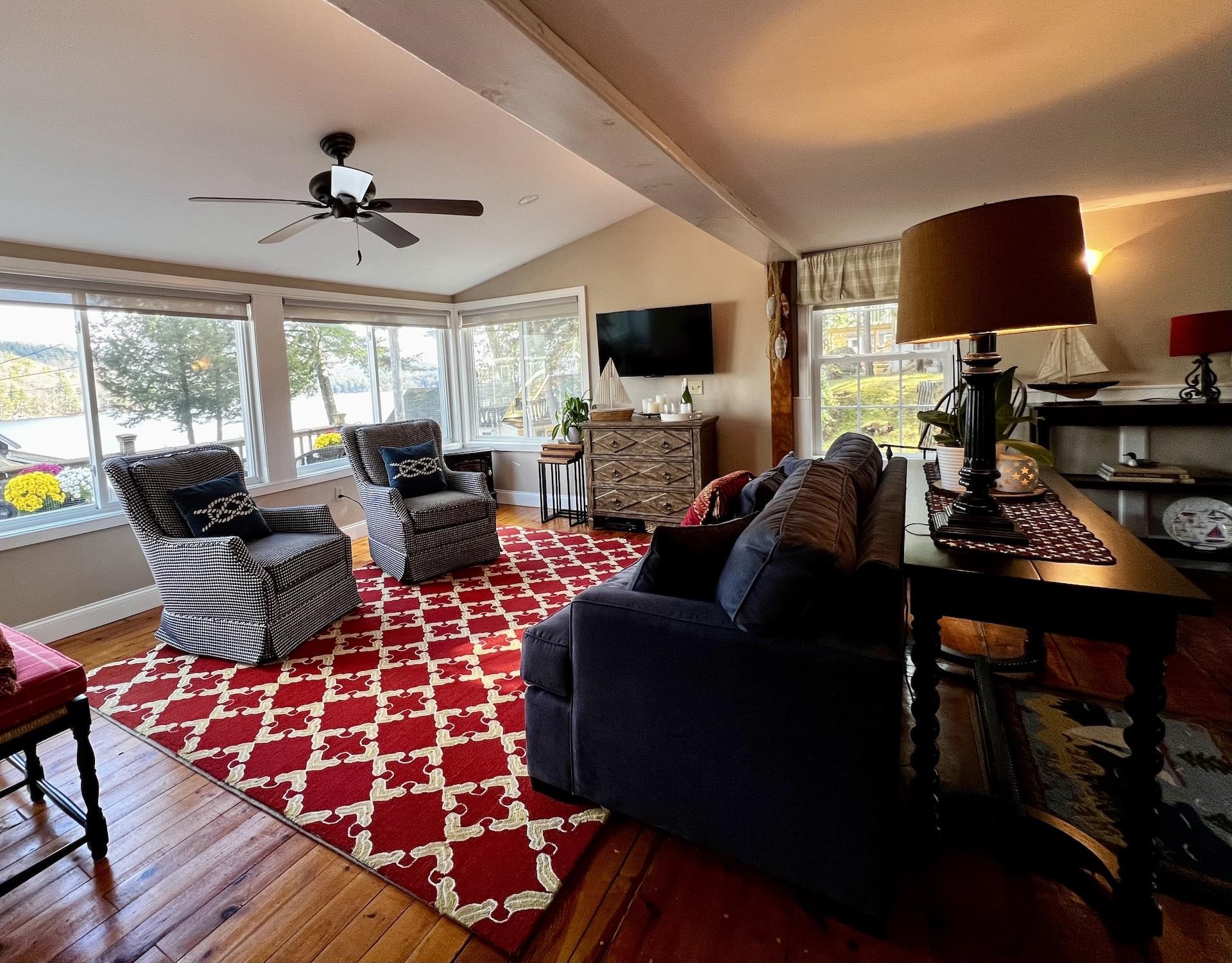 36 Oakdale Rd, Bradford, NH 03221