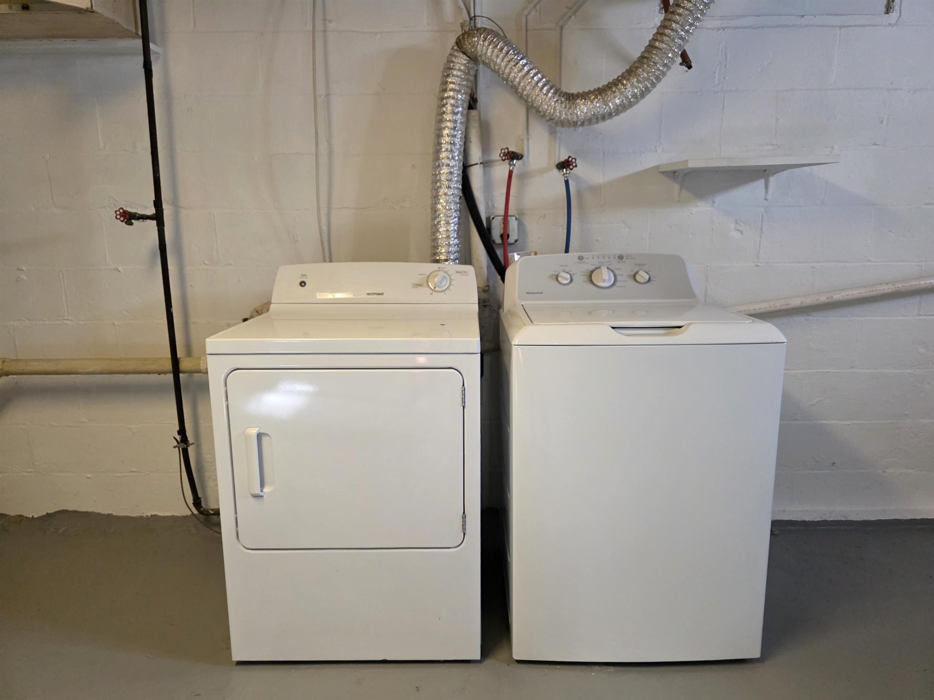 62 Mark St, Springfield, VT 05156