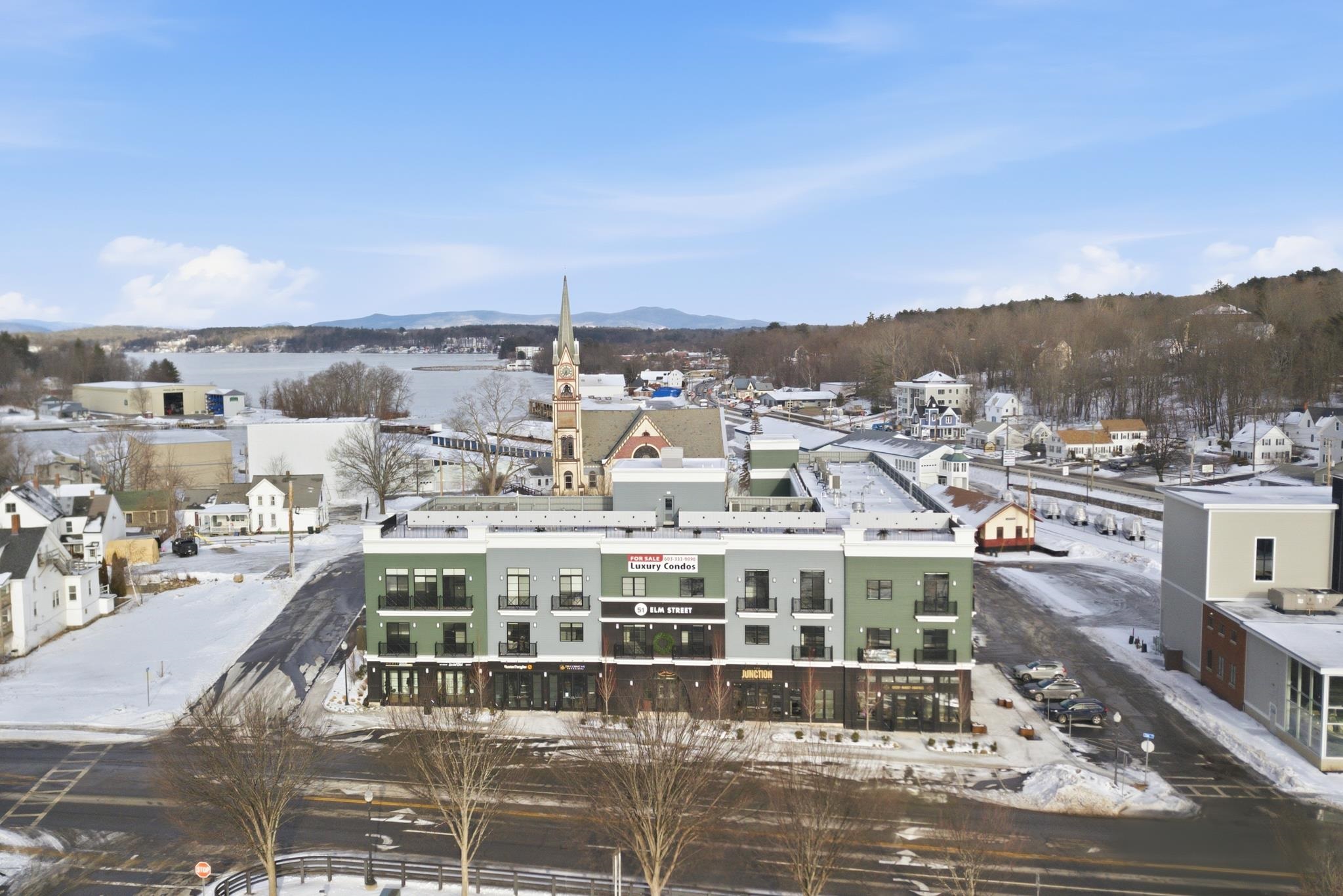 51 Elm St #207, Laconia, NH 03246