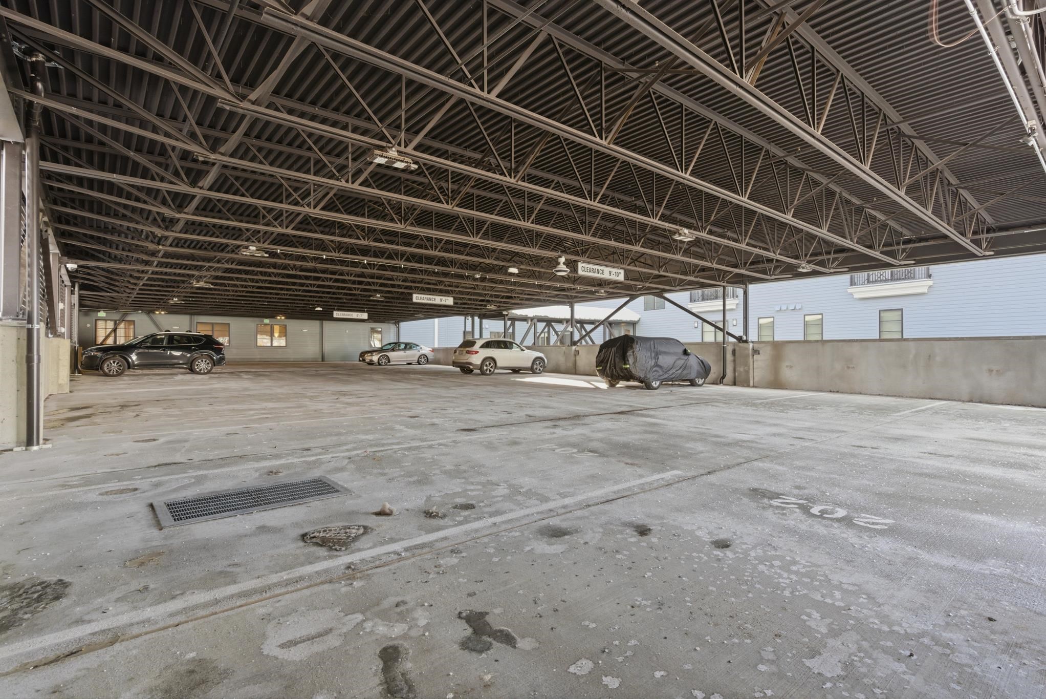 51 Elm St, Laconia, NH 03246