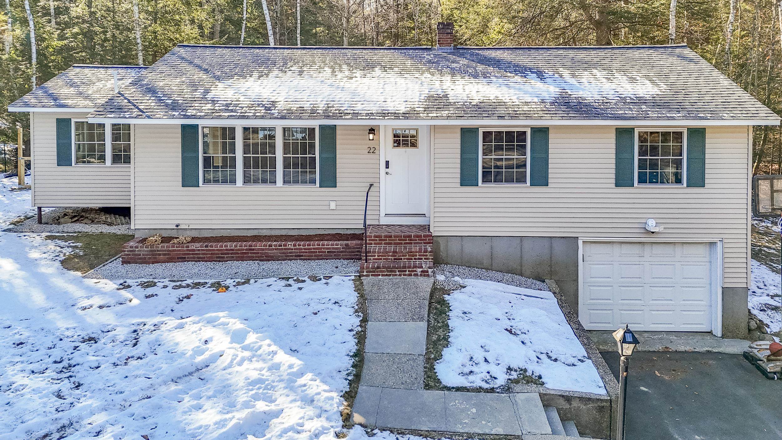 22 Bow Bog Rd, Bow, NH 03304