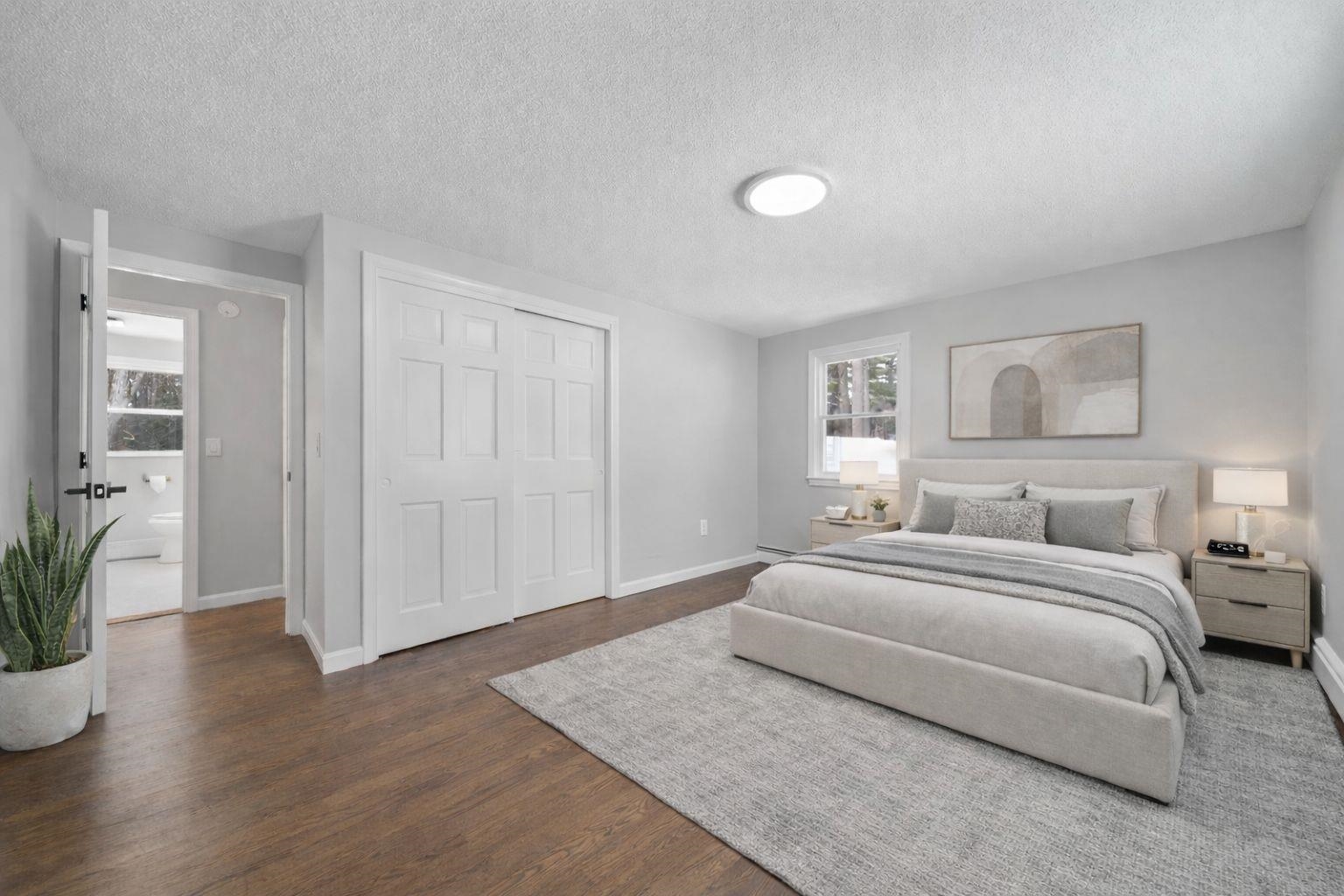 9 Edgewood Ave, Merrimack, NH 03054