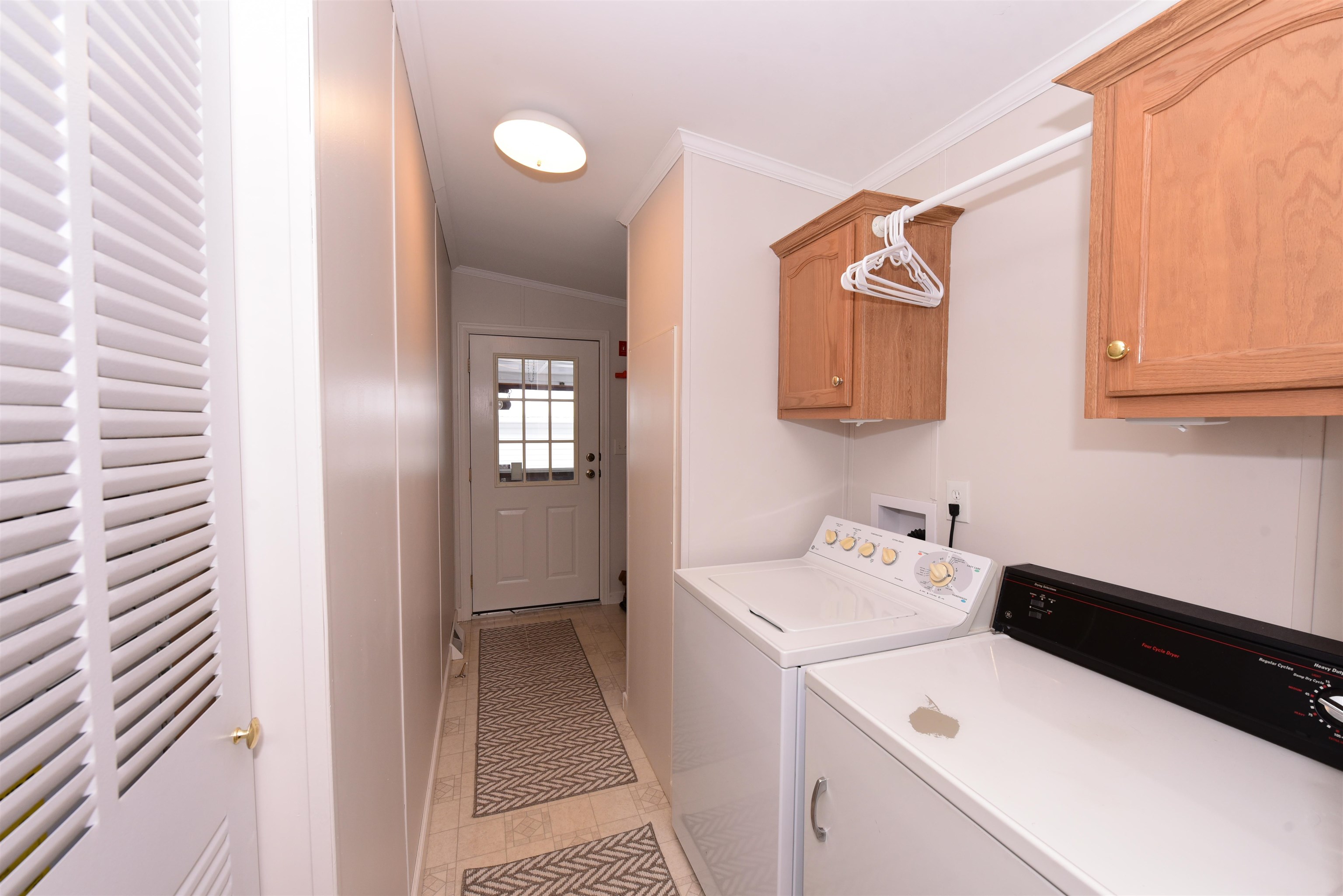 167 Blake Hill Rd, Conway, NH 03813