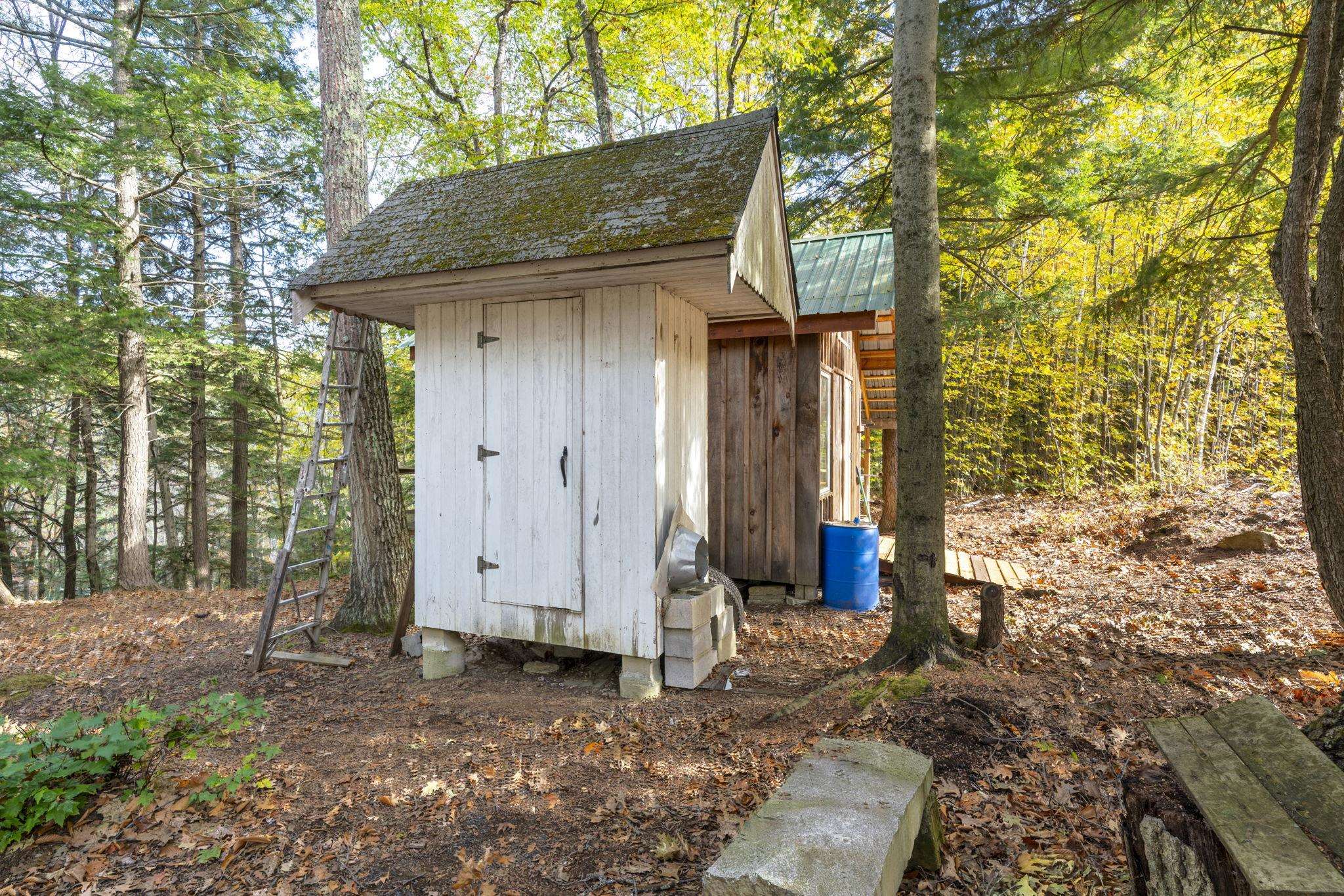 1057 Old Turnpike Rd, Salisbury, NH 03268