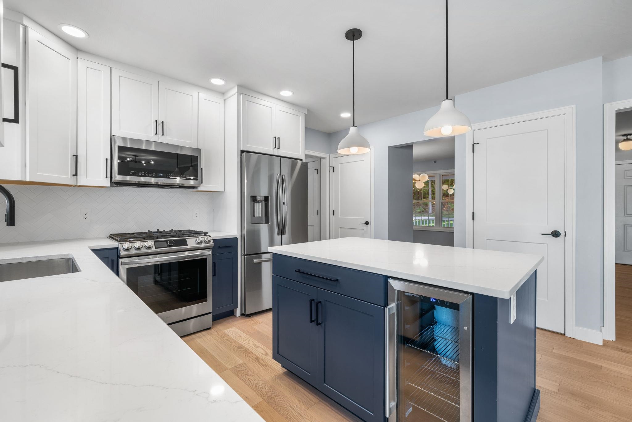 3 Paddington Pl, Nashua, NH 03064