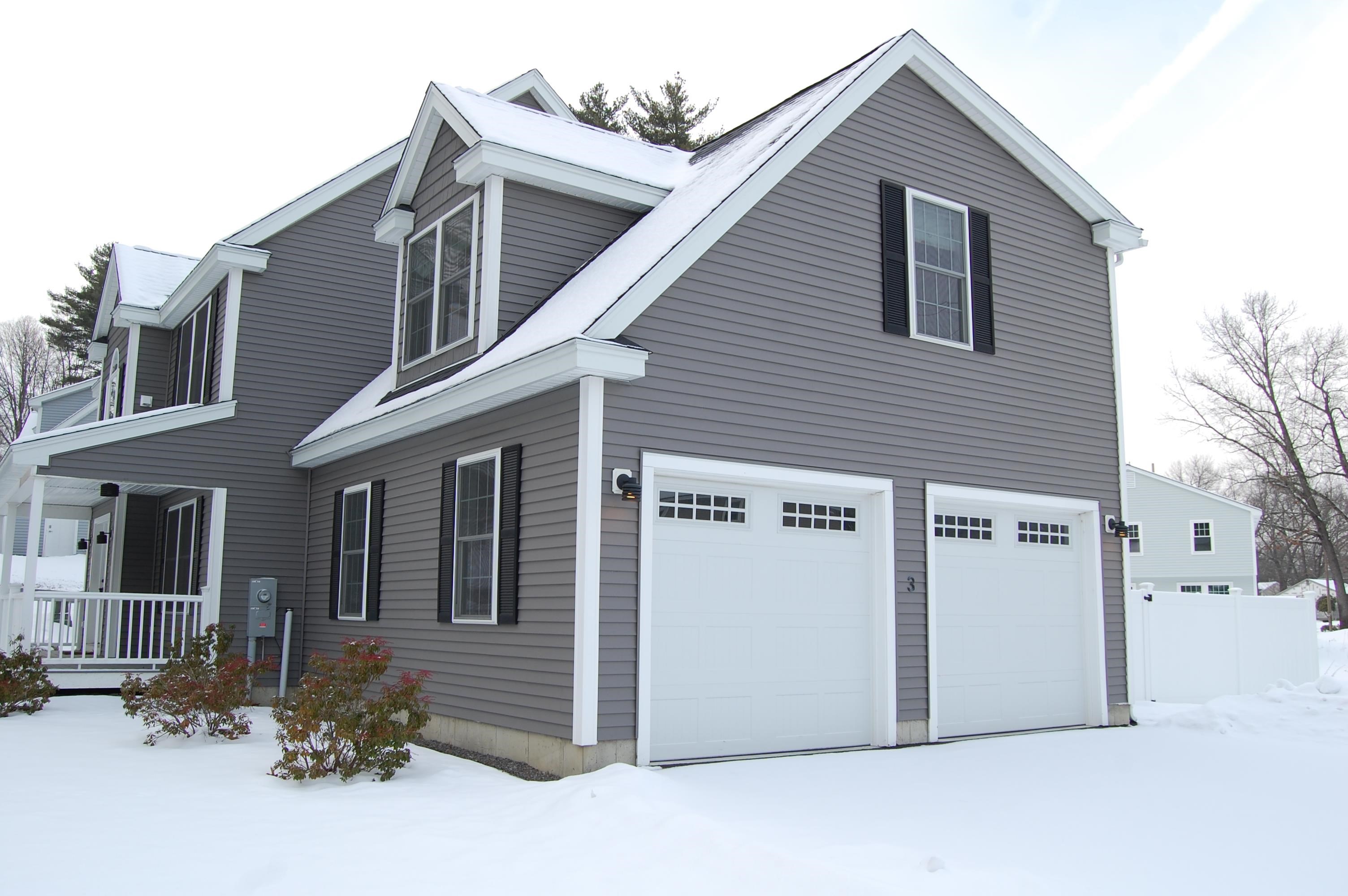 3 Paddington Pl, Nashua, NH 03064
