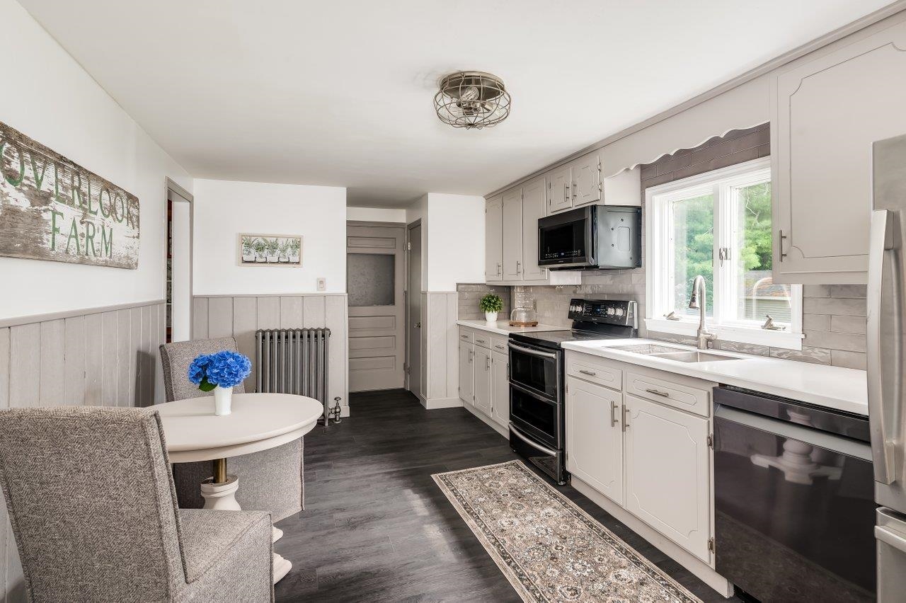 354 Dover Point Rd, Dover, NH 03820