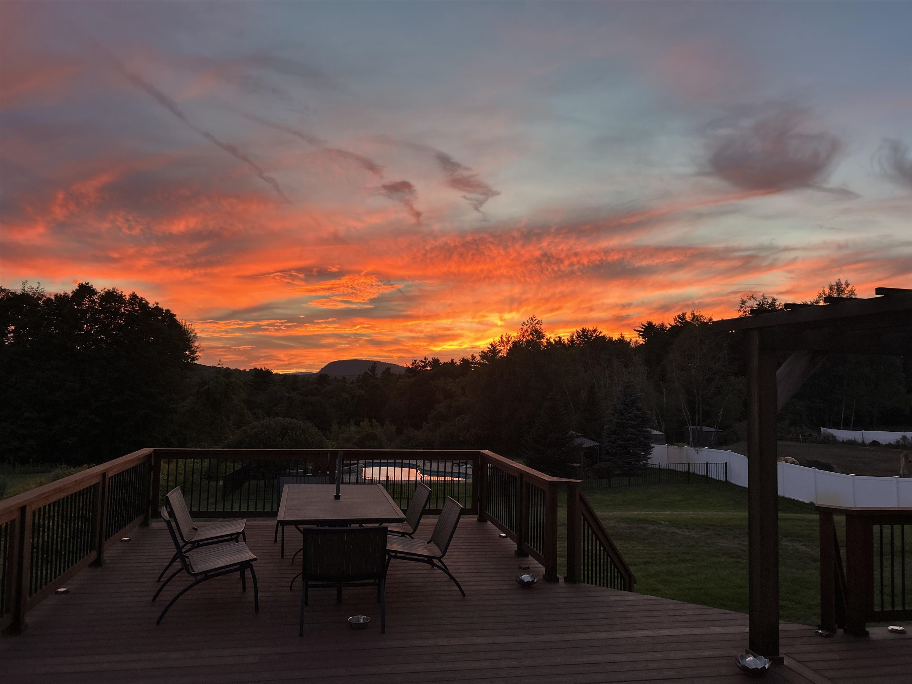 144 Pulpit Rd, Bedford, NH 03110