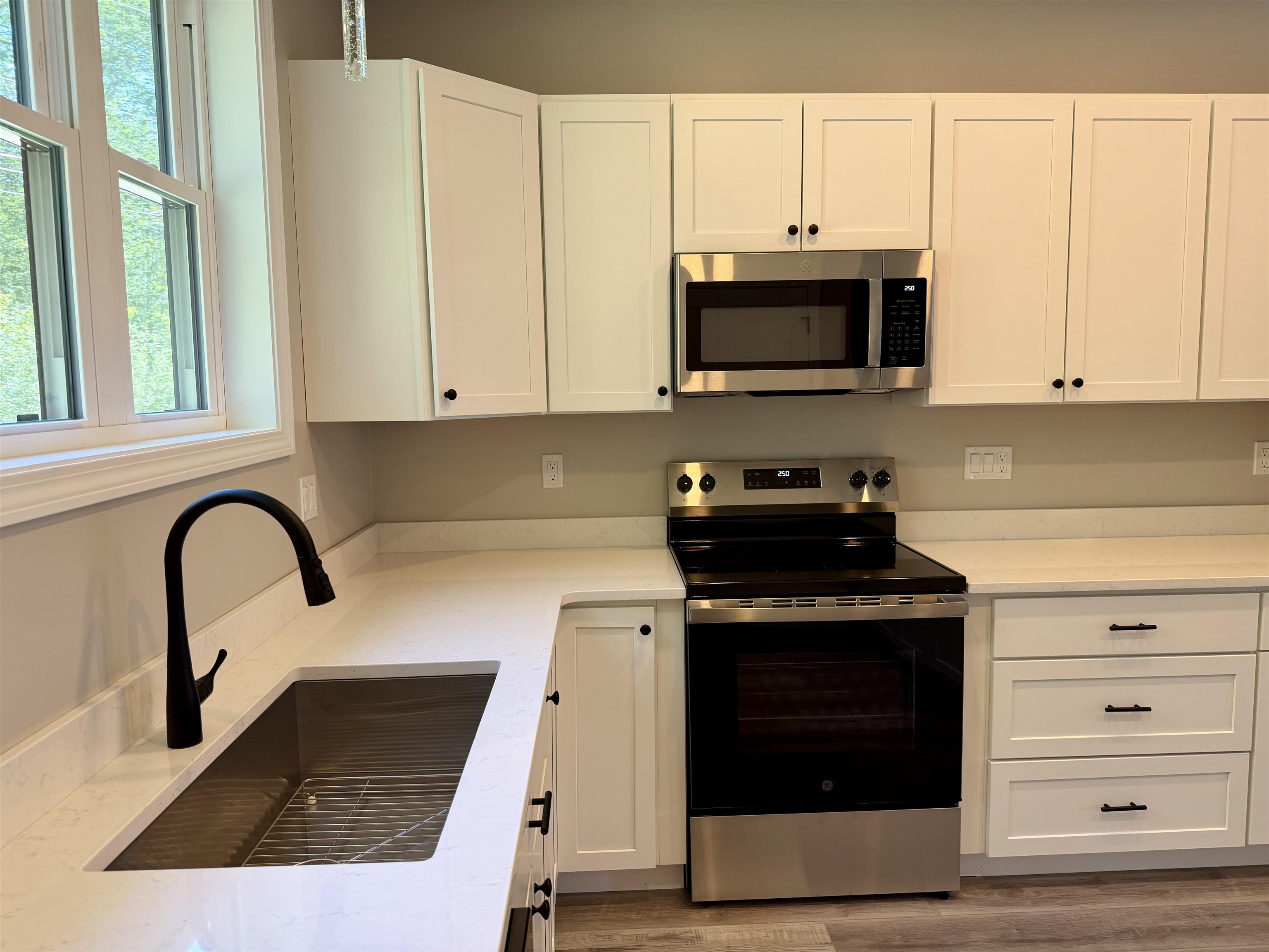 66 Boulder Ridge Drive — photo 3