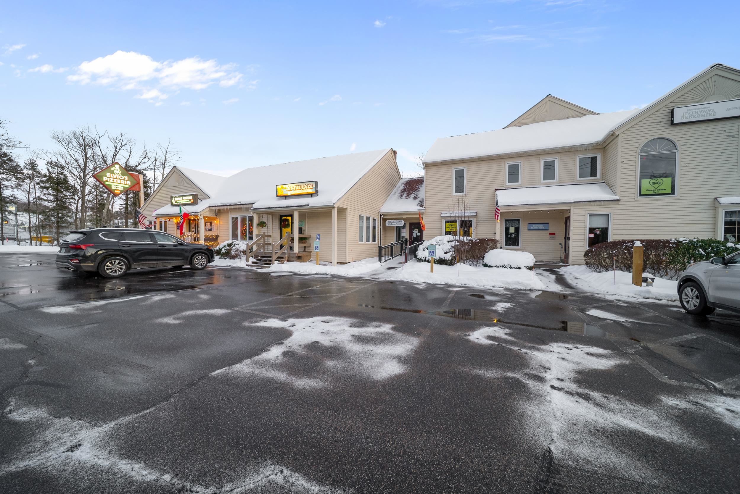 60 Whittier Highway — photo 3