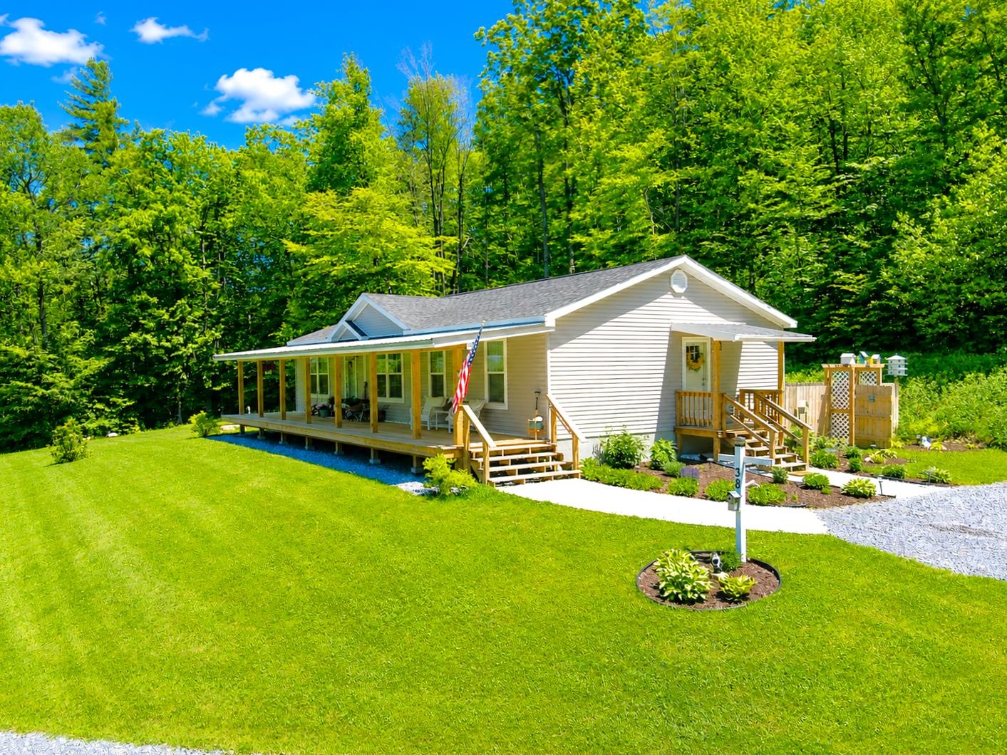 Bennington VT&nbsp;Home for sale $$359,900 $256 per sq.ft.