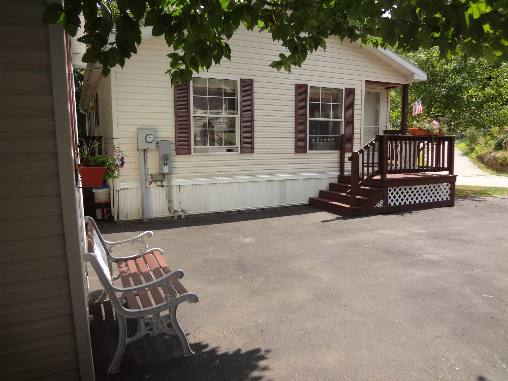 620 Benton Dr, Laconia, NH 03246