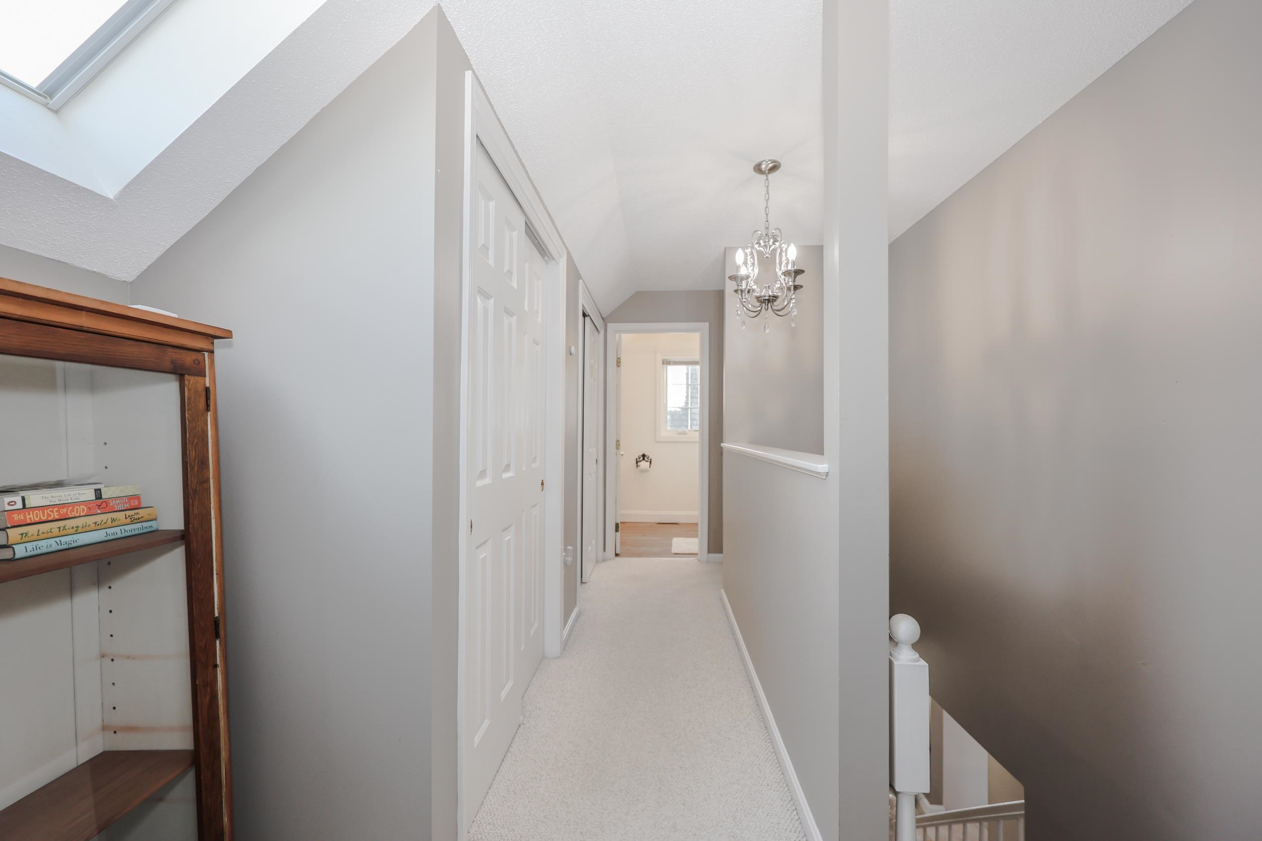 152 Straw Hill Rd, Manchester, NH 03104