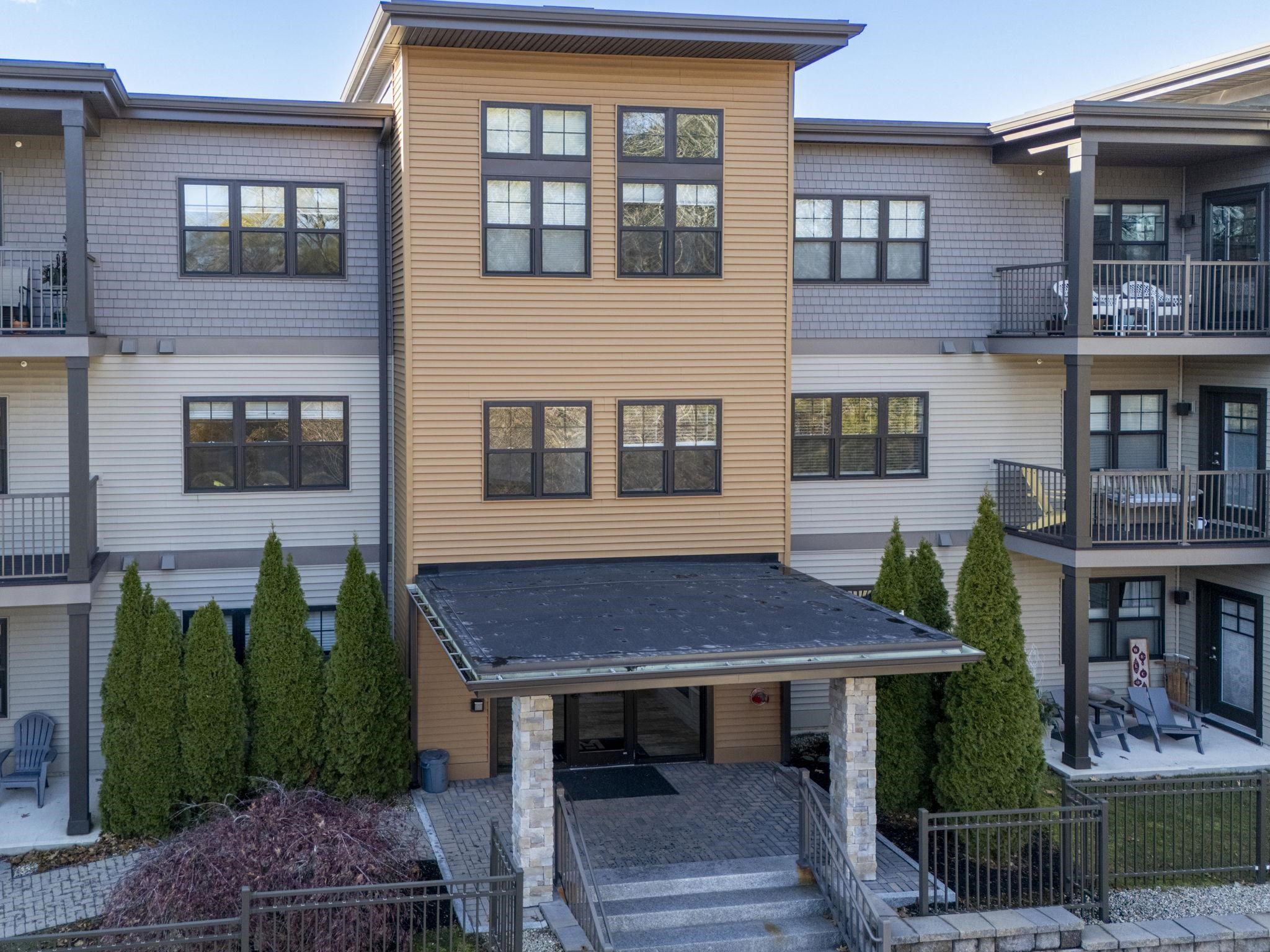 150 Us Rt 1 Bypass, Portsmouth, NH 03801