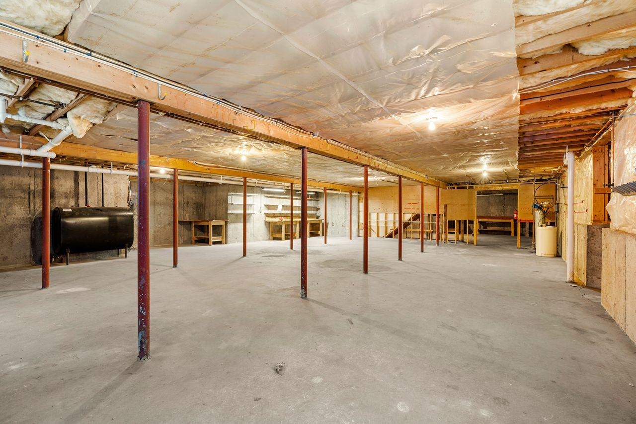 53 Penacook Rd, Chester, NH 03036