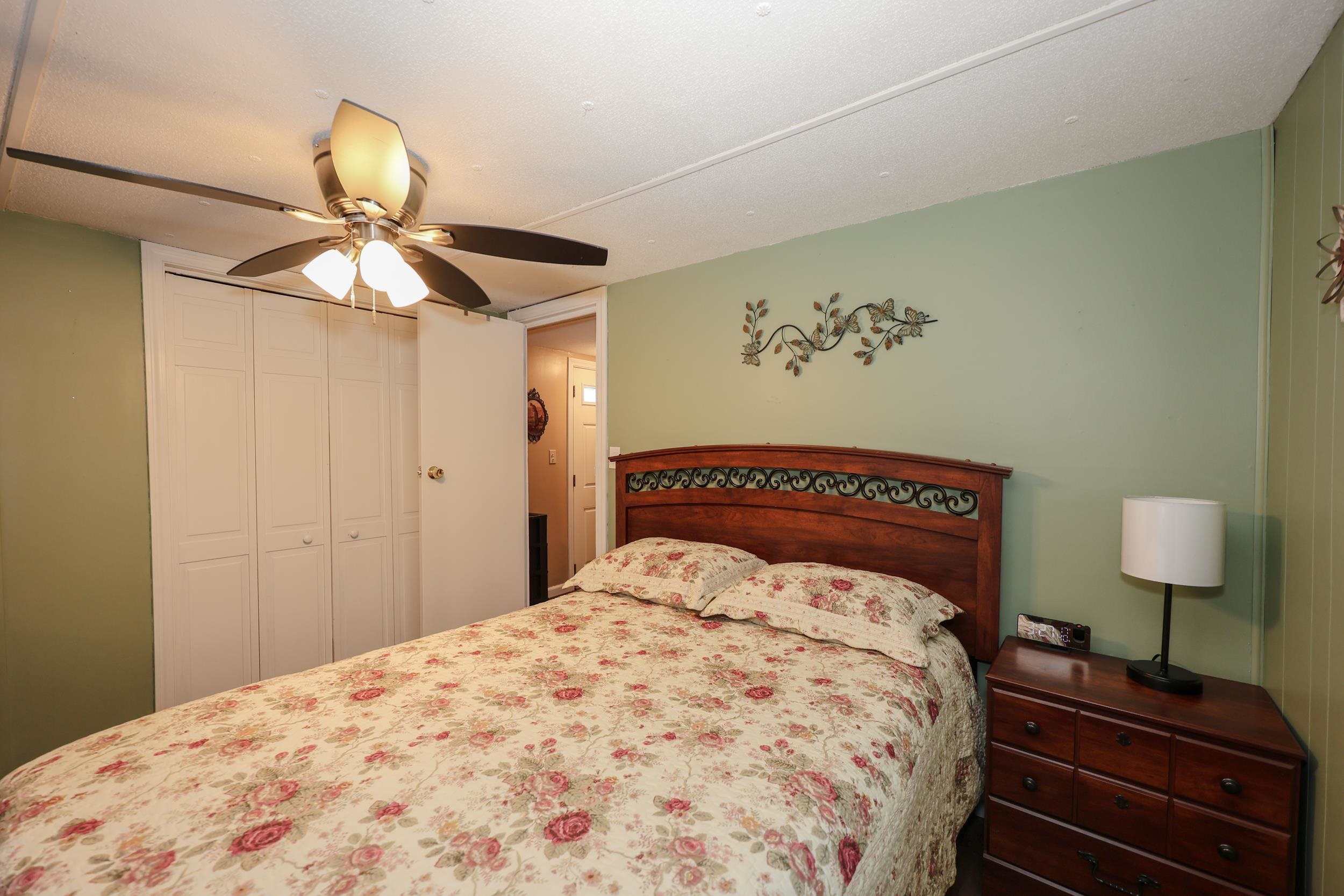 153 Leavitt Rd, Pittsfield, NH 03263