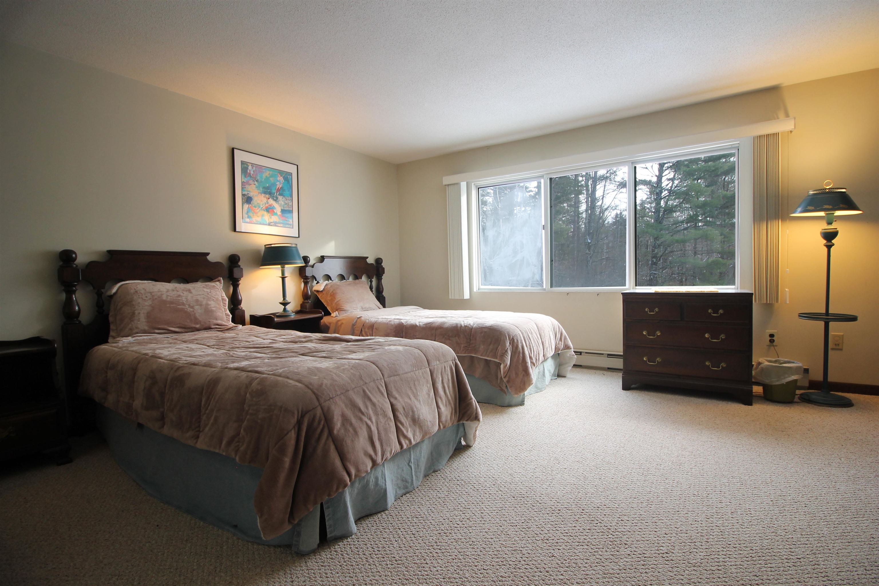 869 Upper Mad River Rd, Thornton, NH 03285