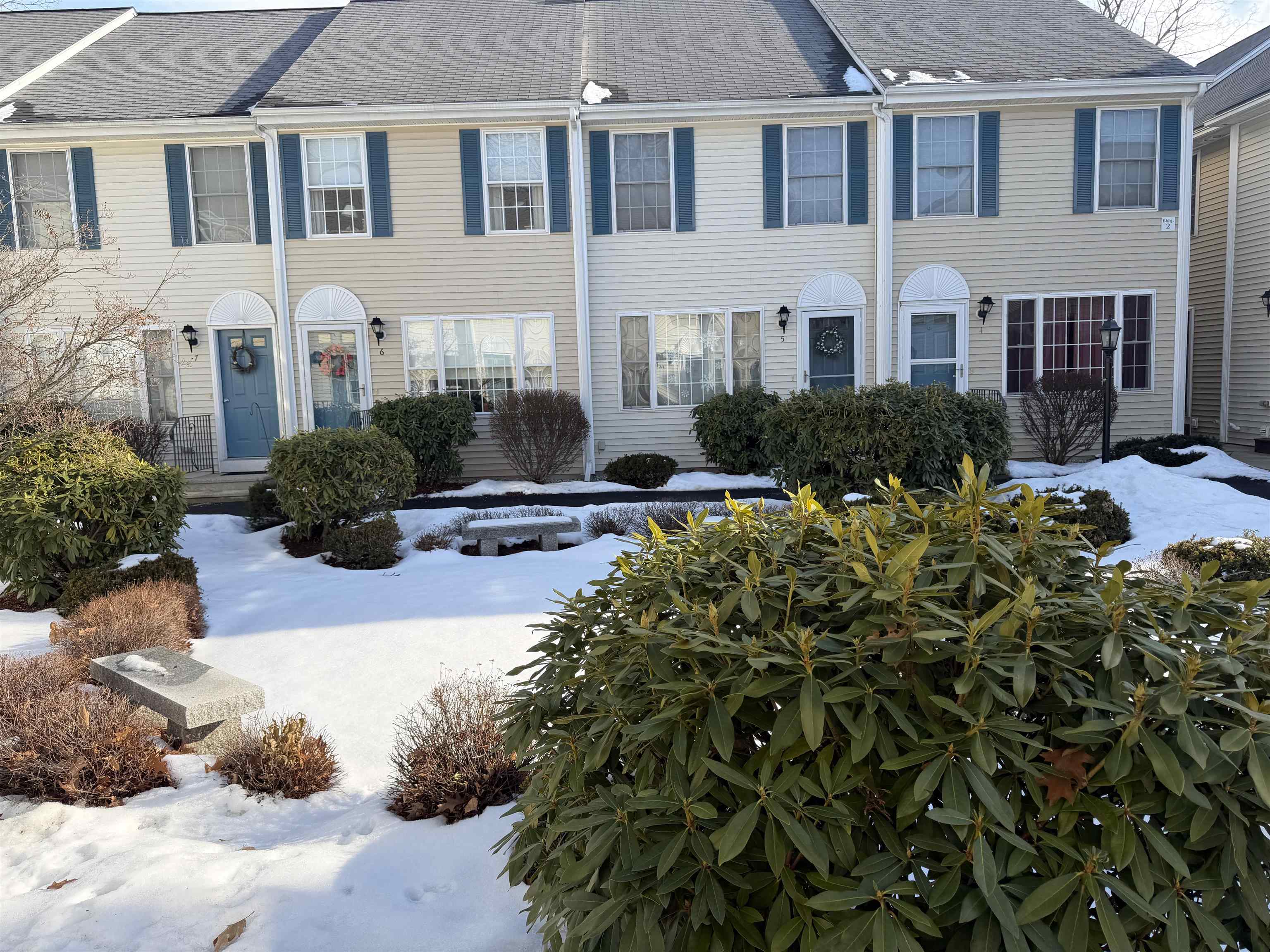 322 Nashua St #14, Milford, NH 03055