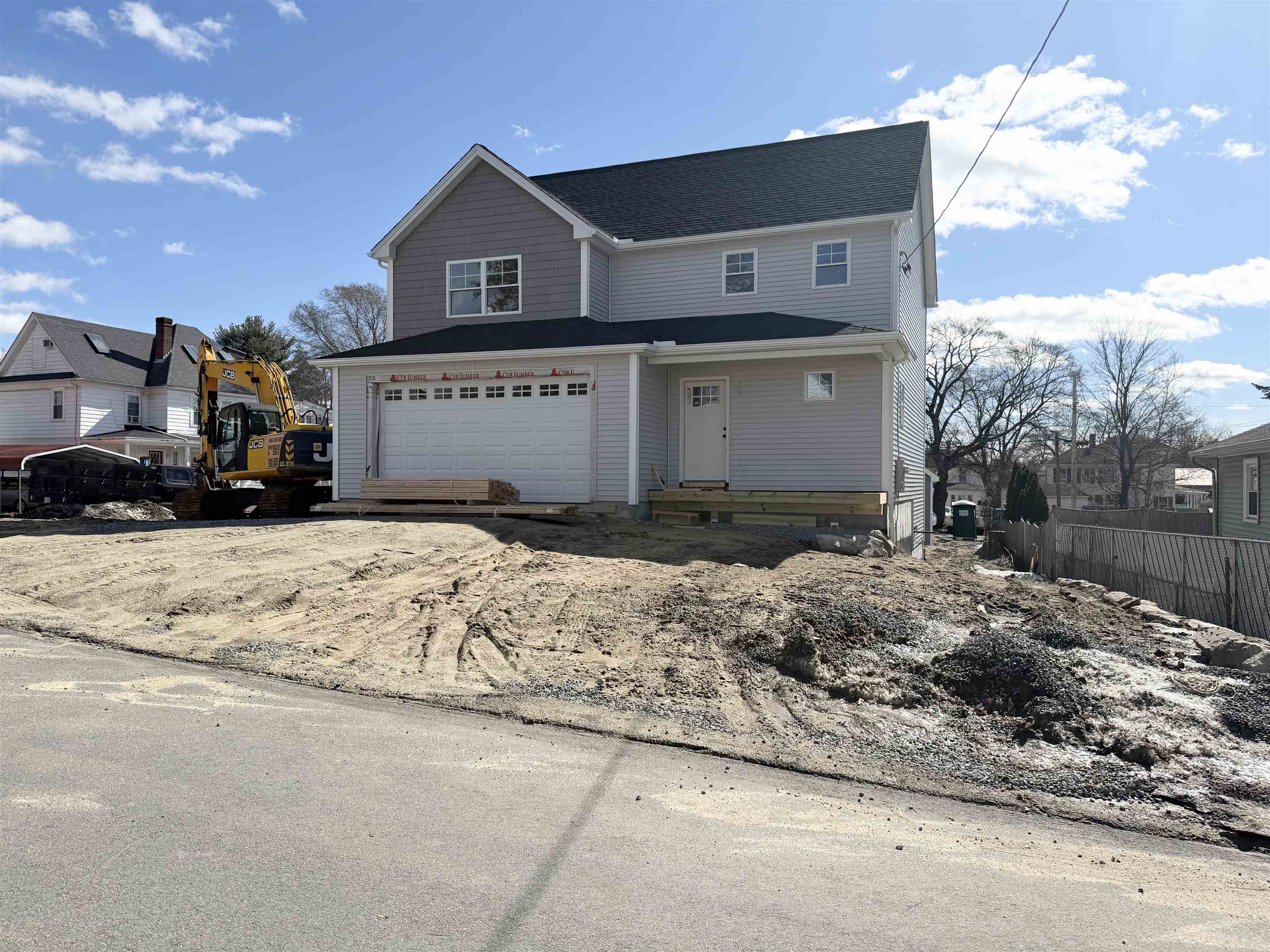 7 Buker St, Nashua, NH 03064