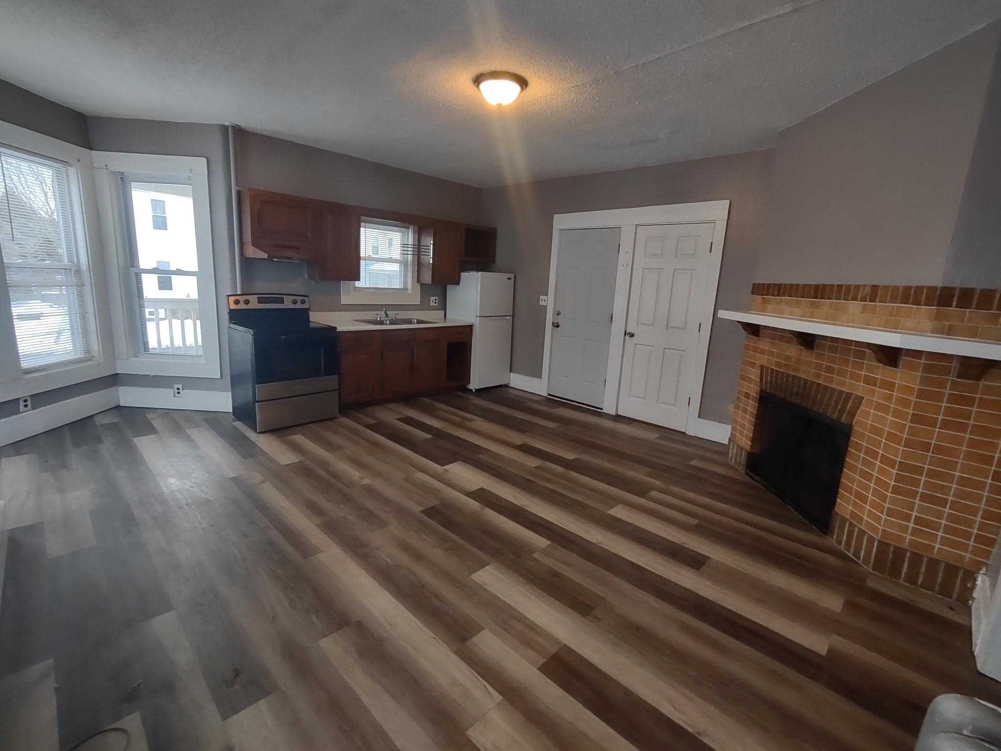 Newport NH&nbsp;All Apartments and Housing  for sale