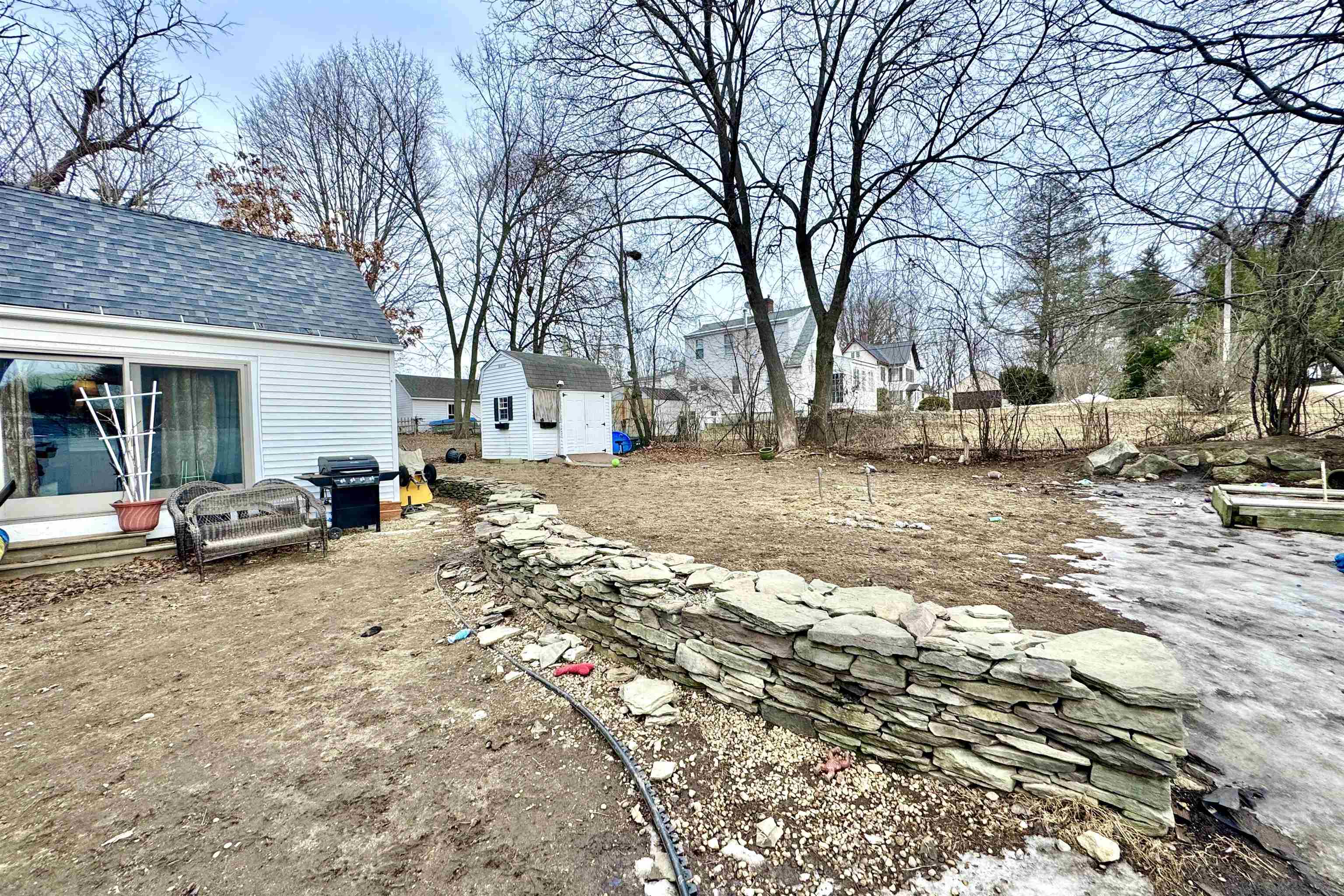 22 Webster St, Milford, NH 03055