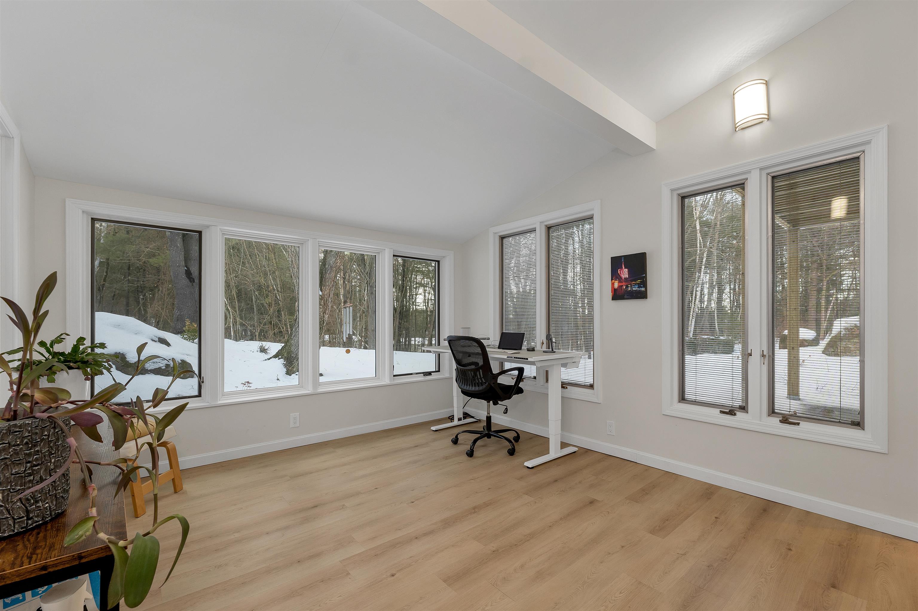 115 Chase Way, Manchester, NH 03104