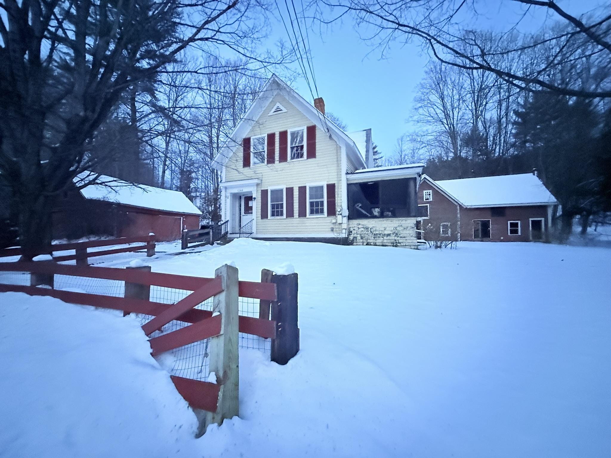 Campton NH&nbsp;Home for sale $$219,700 $61 per sq.ft.