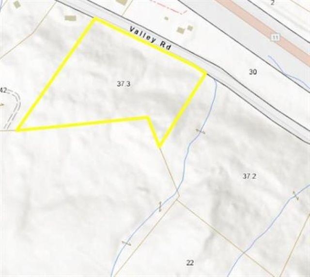 231 Valley Rd, New Durham, NH 03855