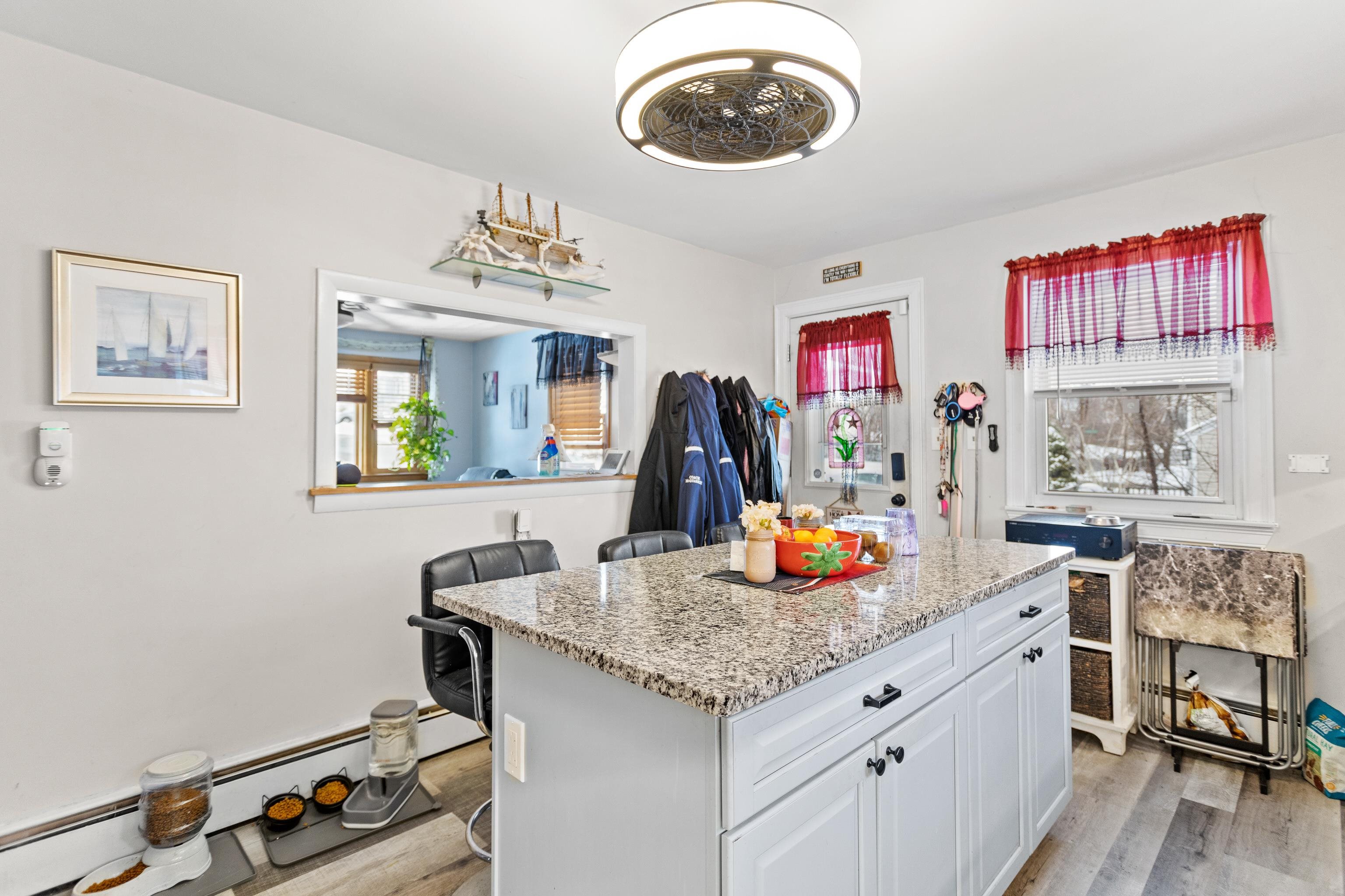 25 S Wilson St, Manchester, NH 03103