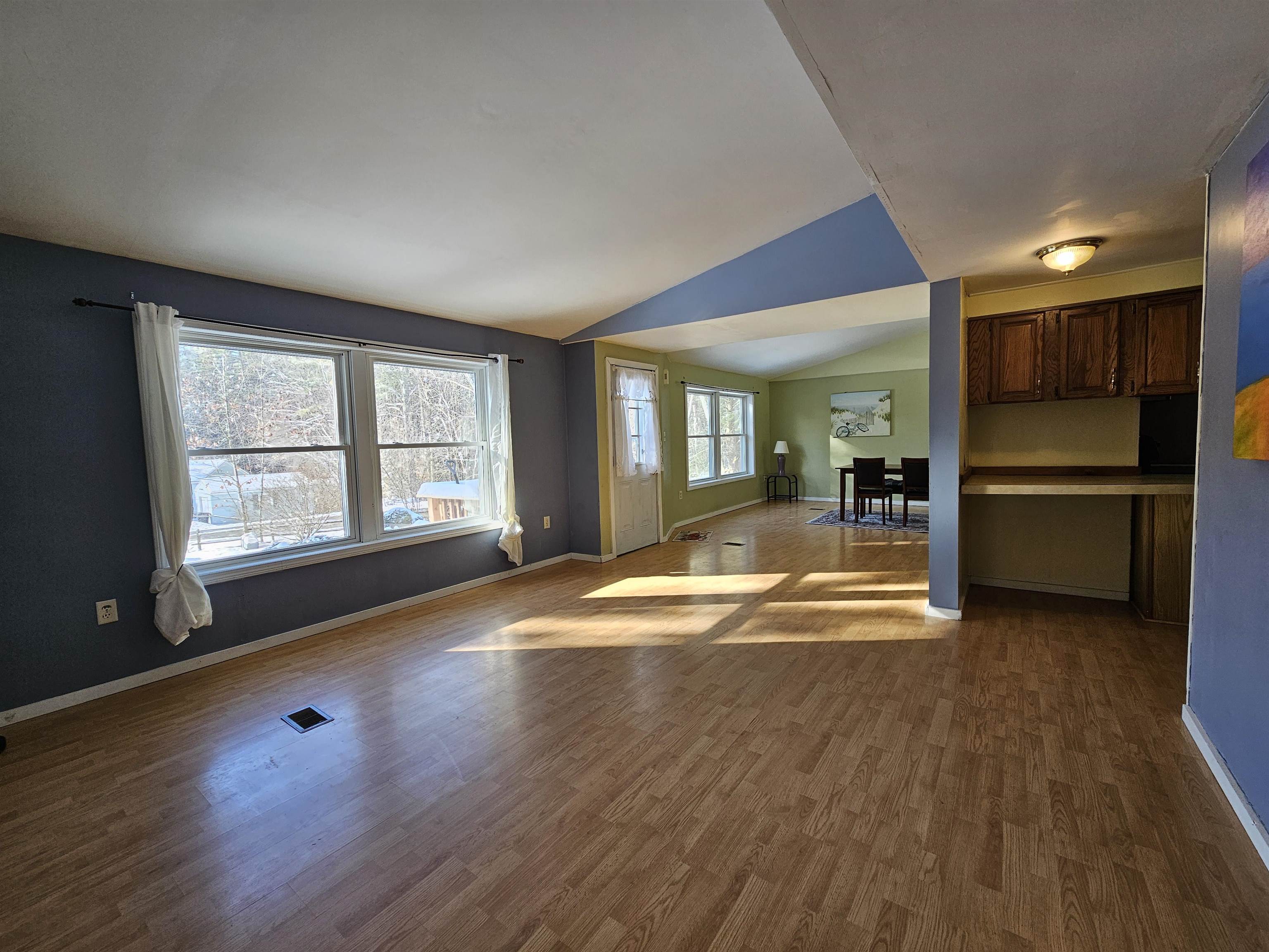 31 Silkwood Ave, Belmont, NH 03220