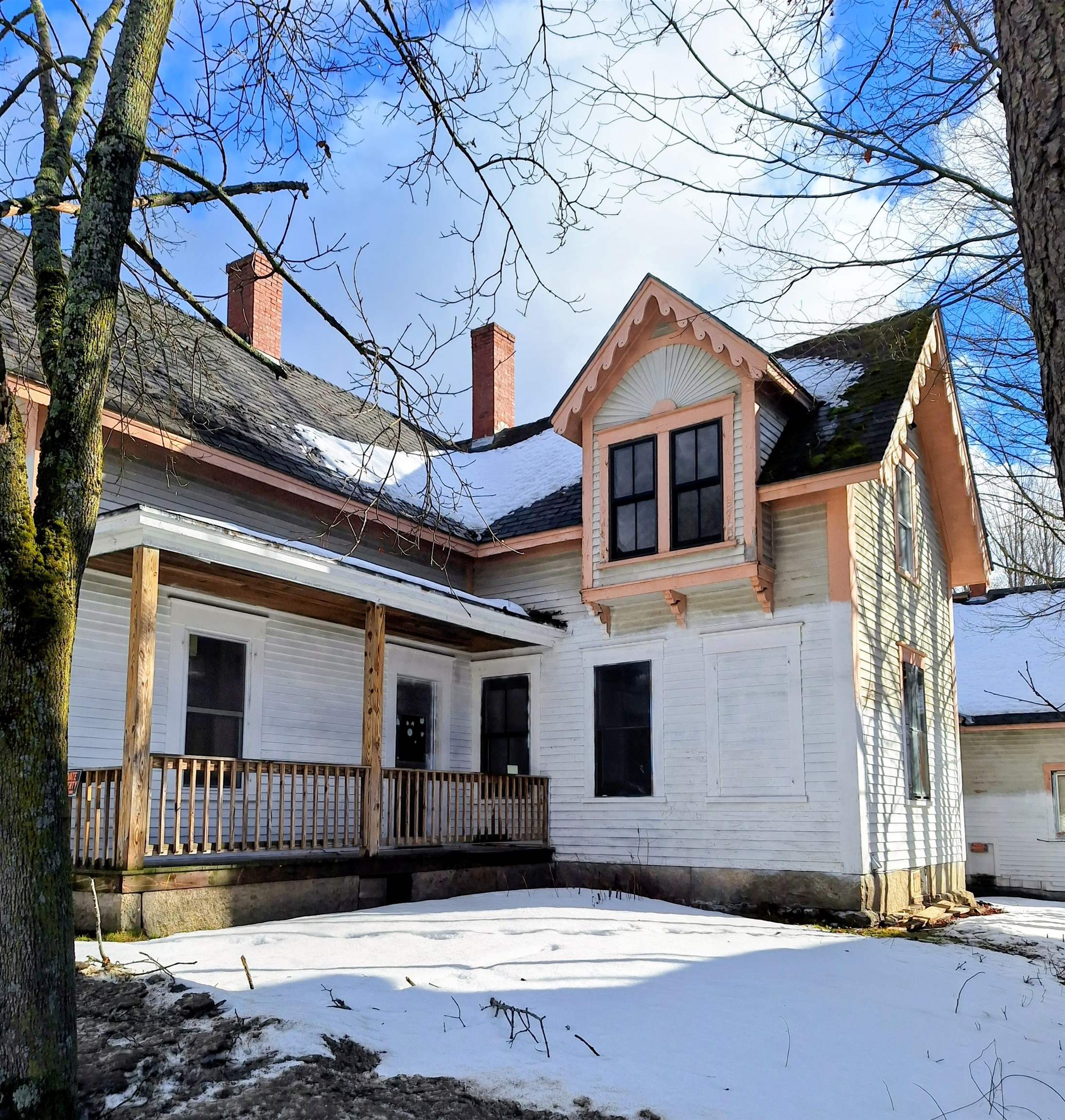 66 Summer St, Bristol, NH 03222