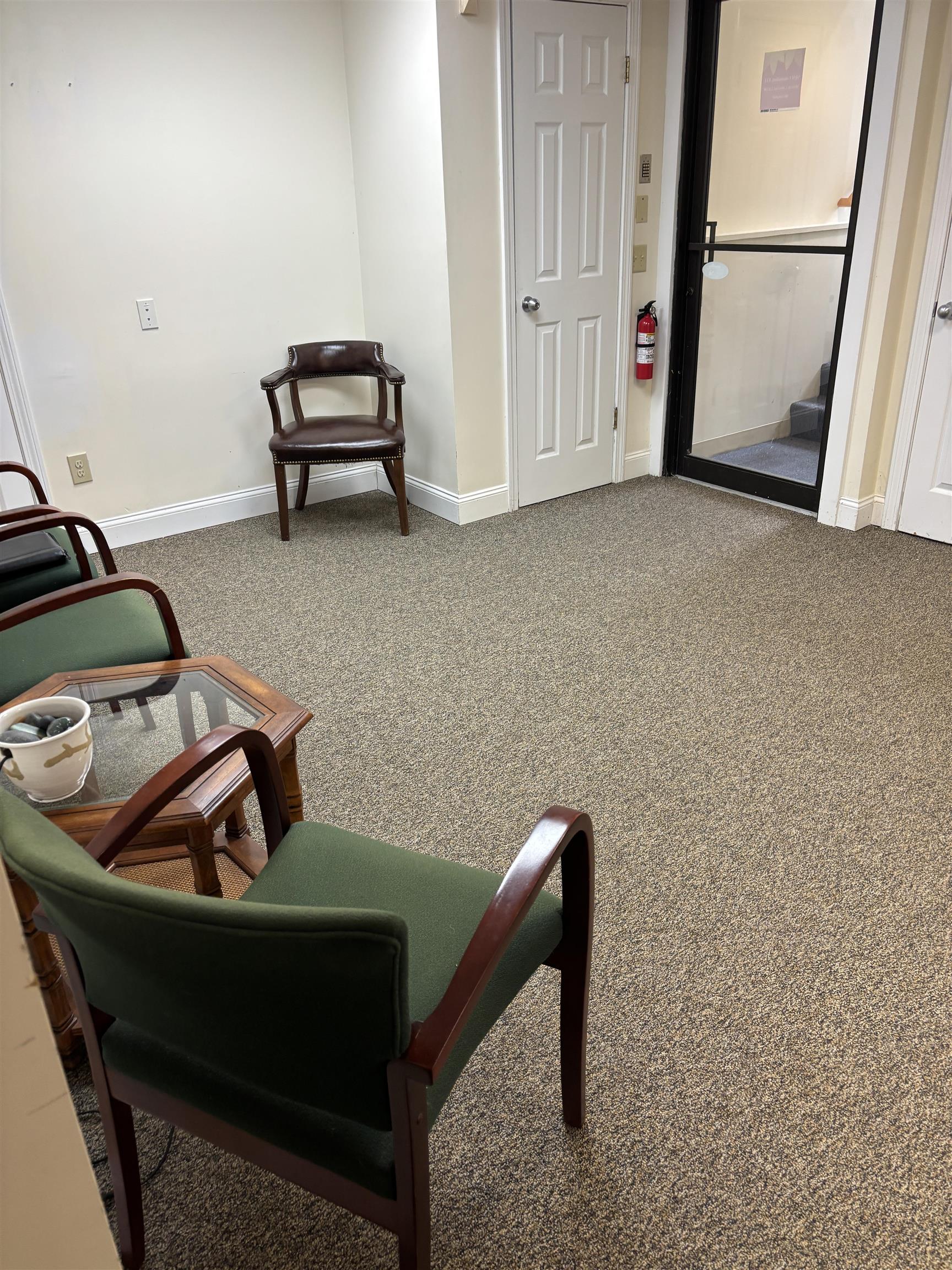 1 Park Ave, Hampton, NH 03842