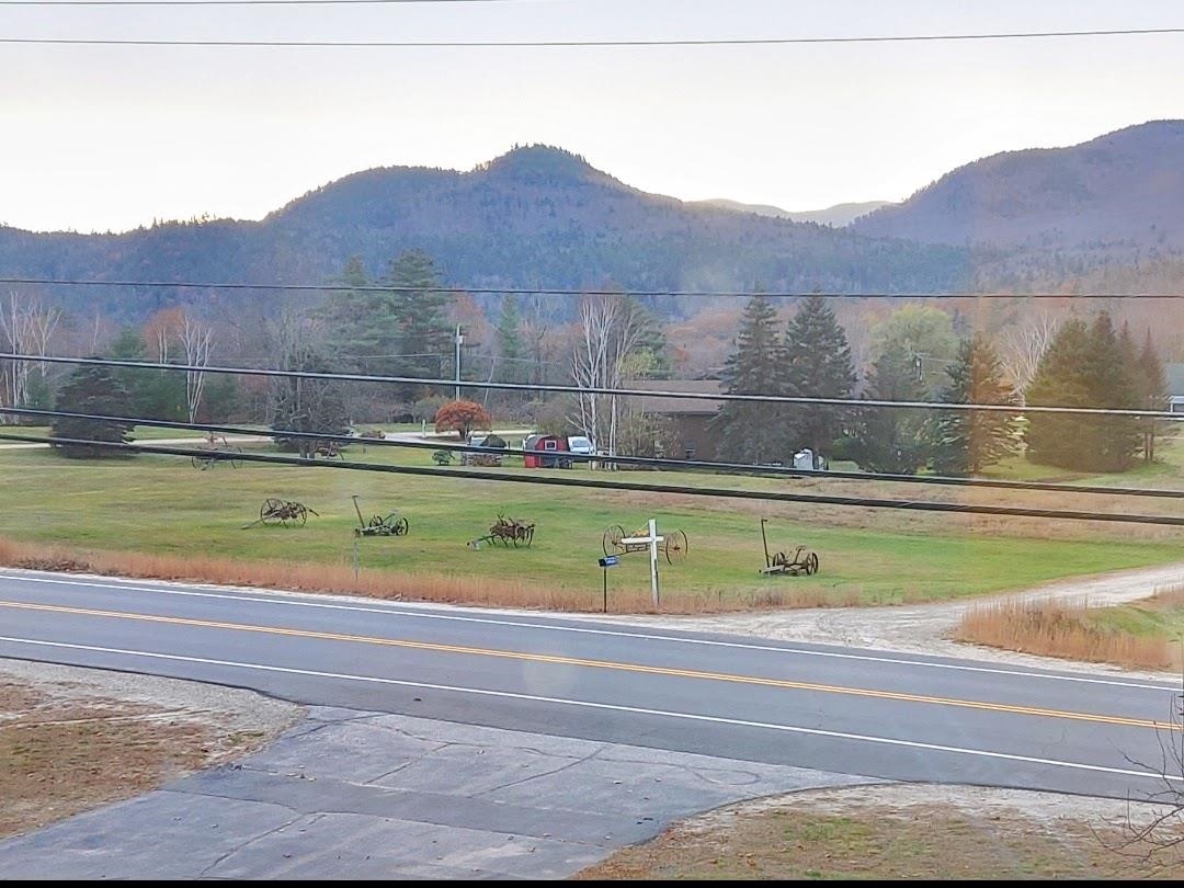 819 Eastside Rd, Woodstock, NH 03262
