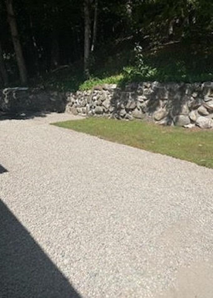 819 Eastside Rd, Woodstock, NH 03262