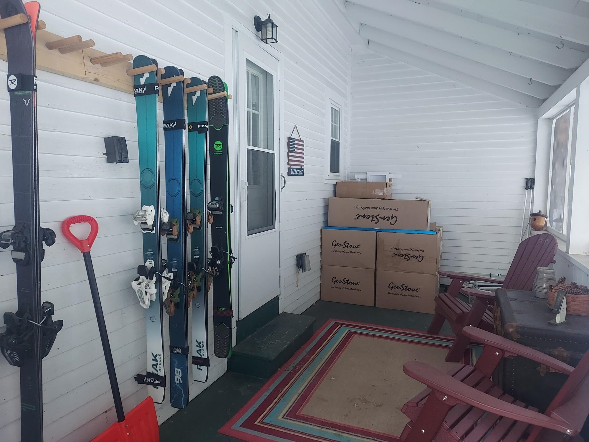 819 Eastside Rd, Woodstock, NH 03262