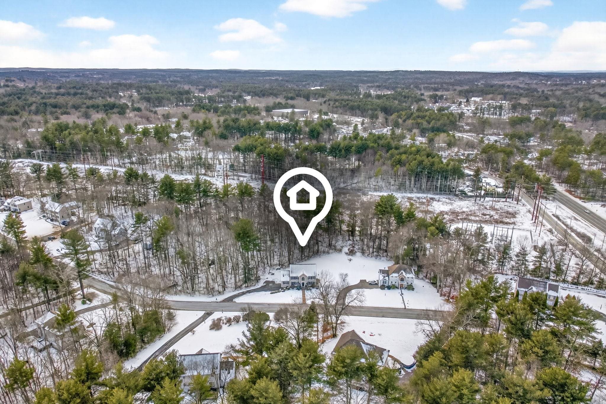 18 Heather Lee Ln, Pelham, NH 03076